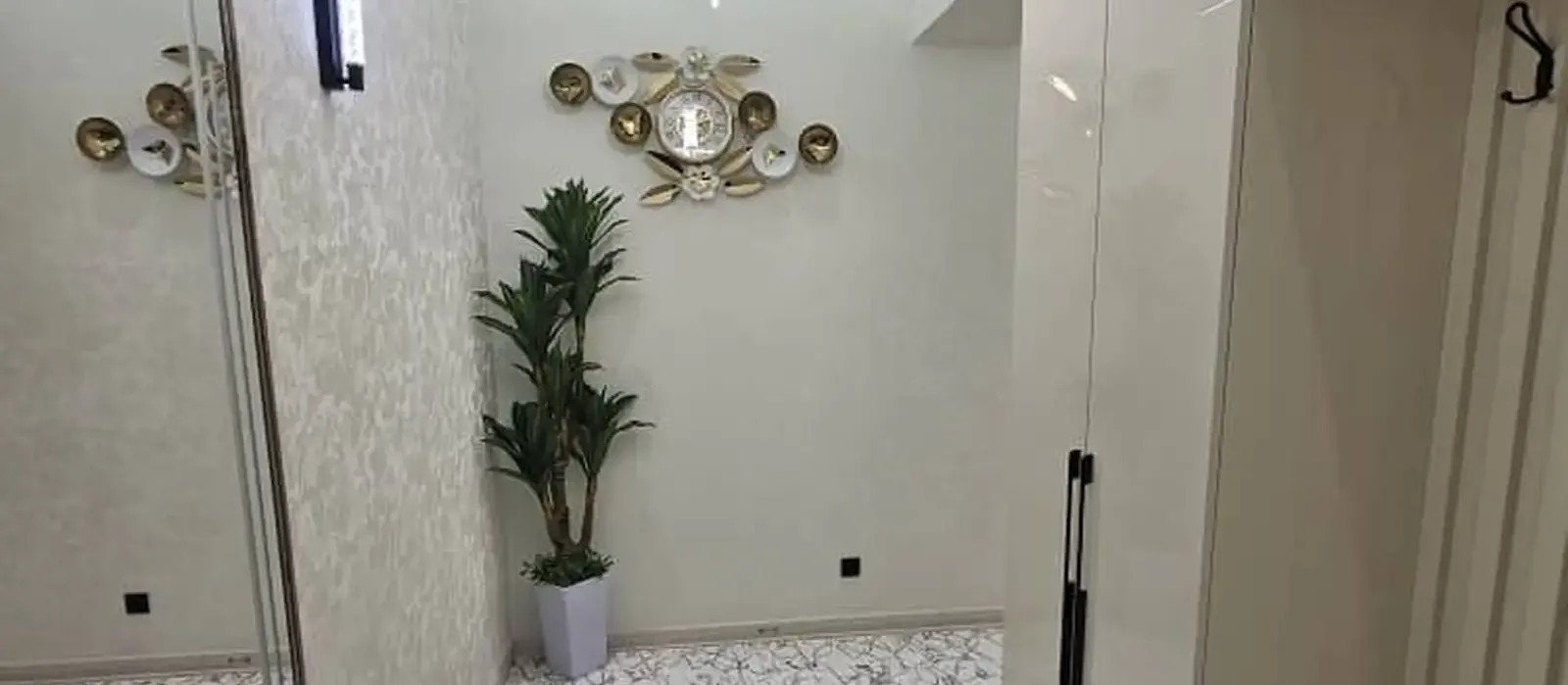 2-комн. квартира, 3 этаж, 77 м², Сино