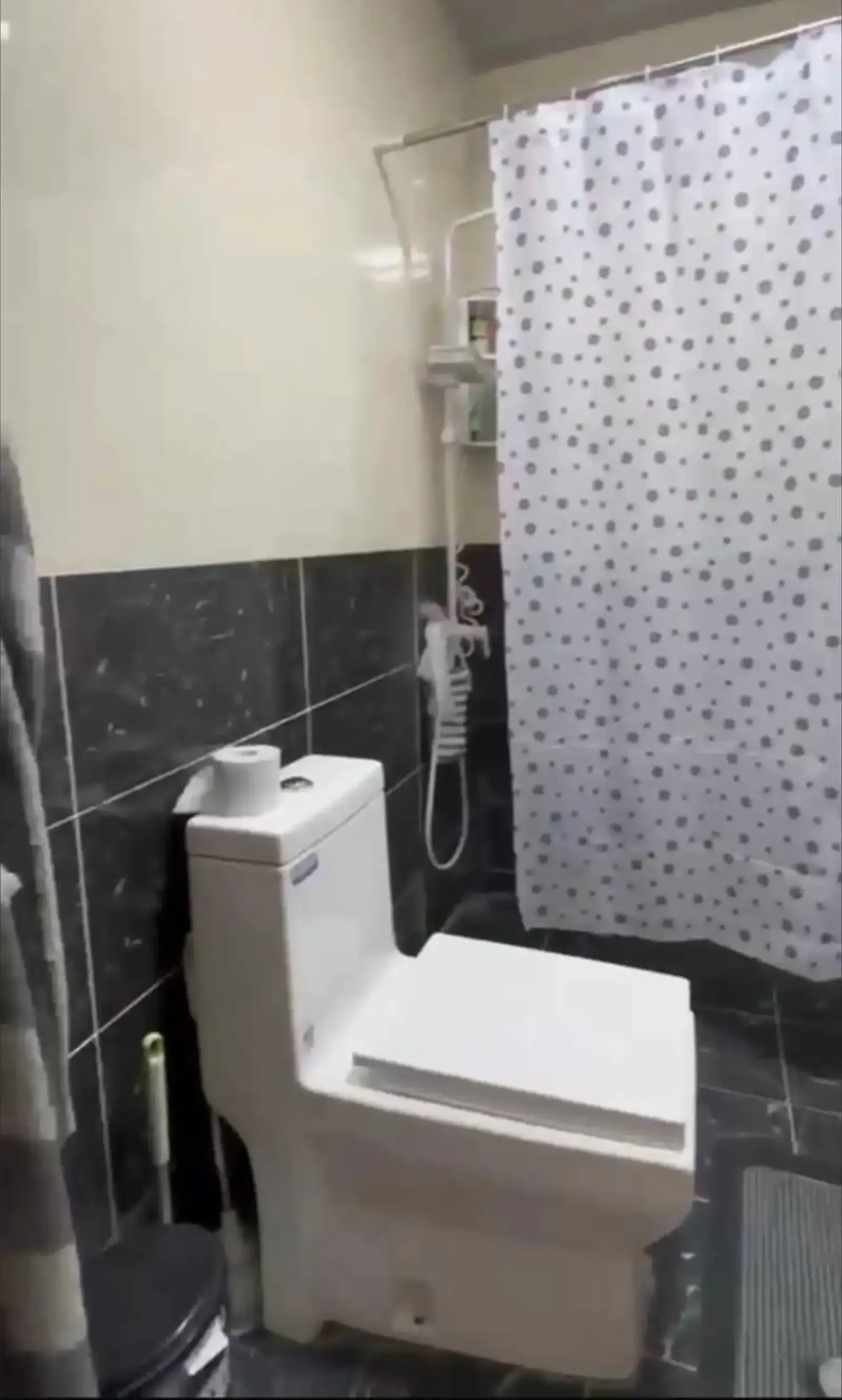 2-комн. квартира, 16 этаж, 74 м², Шохмансур