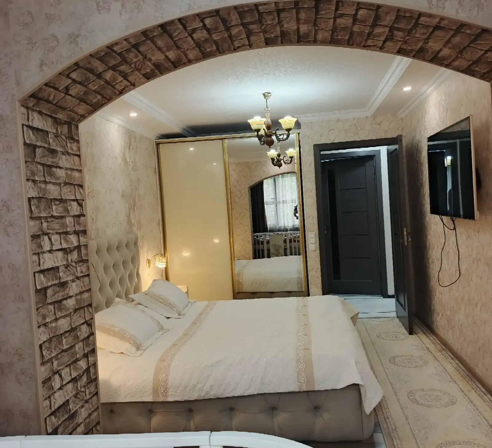 3-комн. квартира, 2 этаж, 72 м², Сино Маяковский