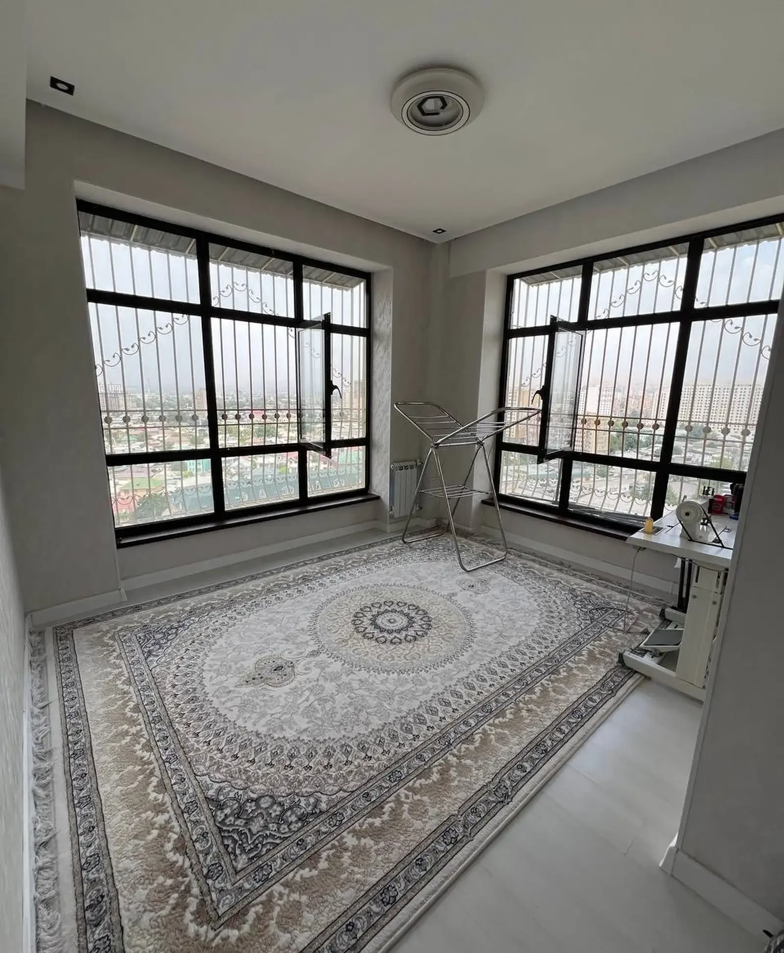 2-комн. квартира, 14 этаж, 75 м², Фирдавси