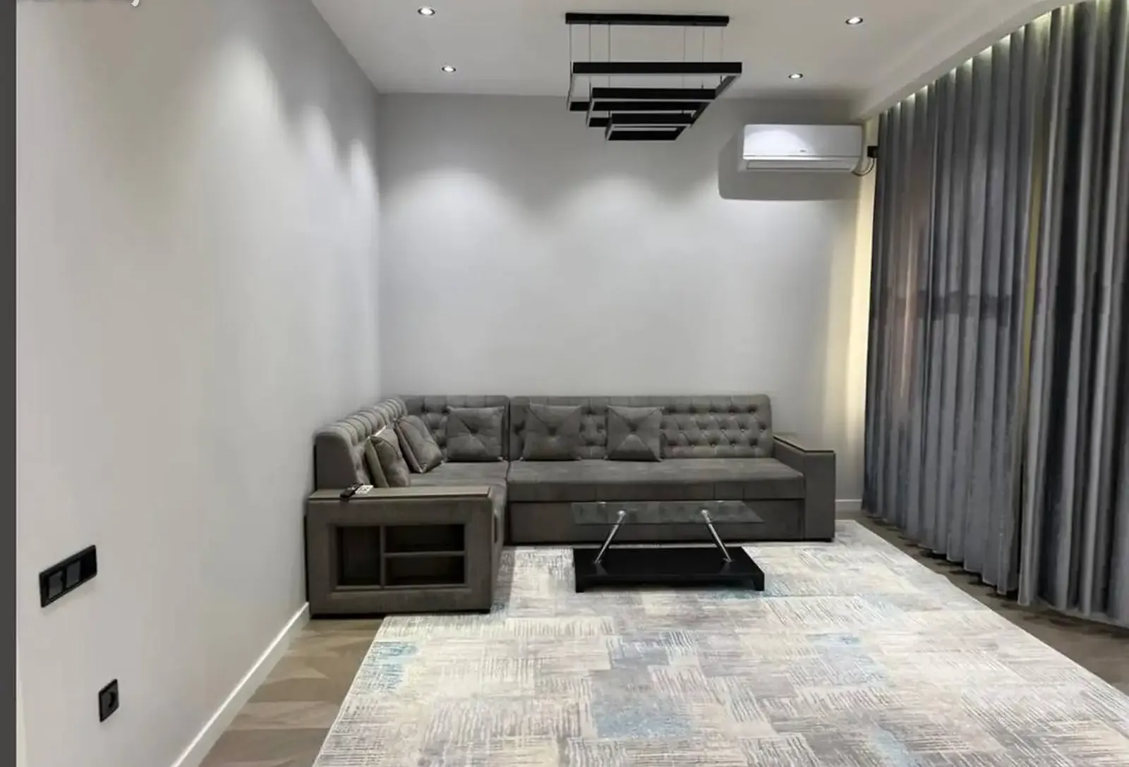 2-комн. квартира, 2 этаж, 85м², И. Сомони, Пединститут