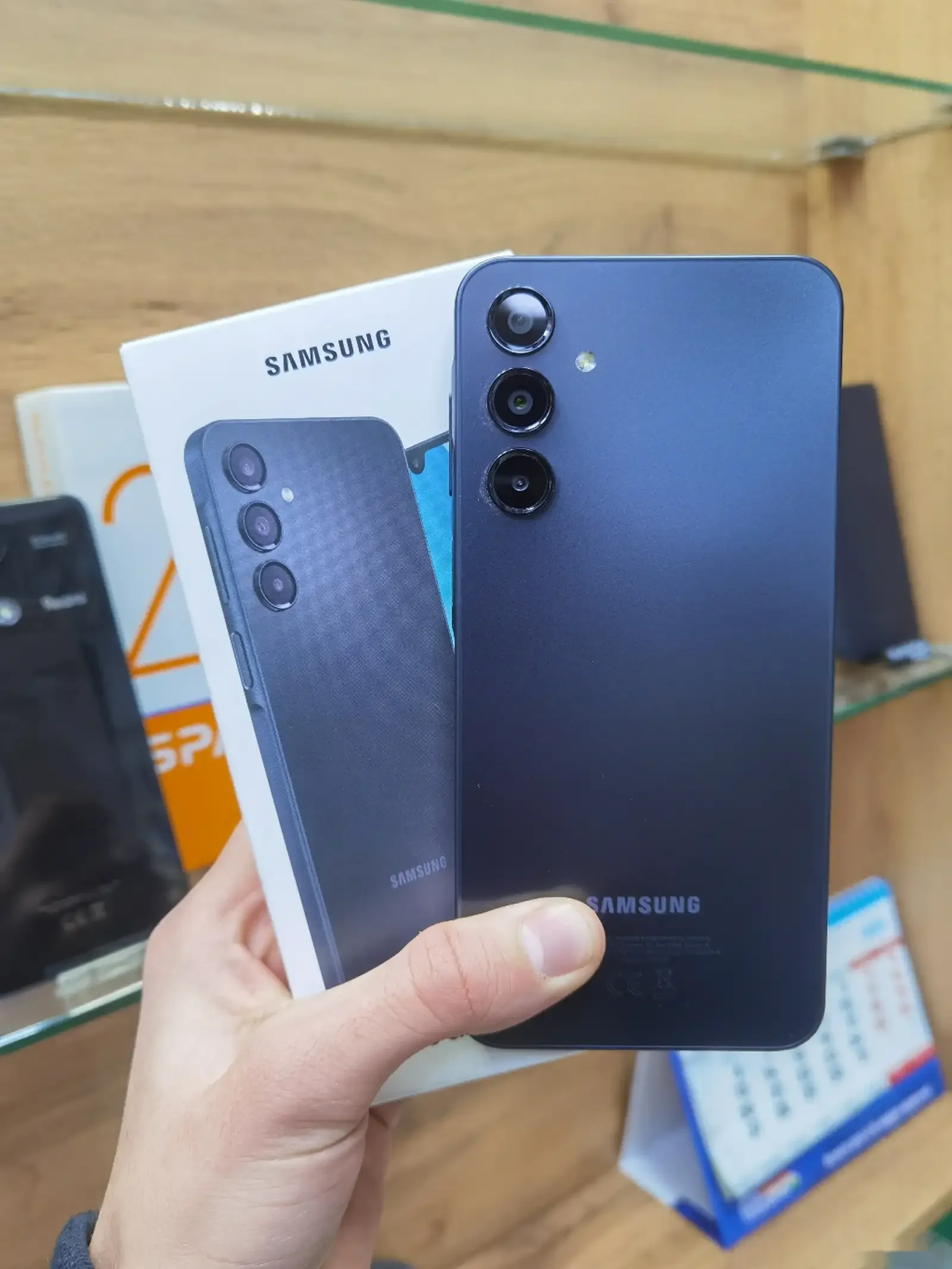 Samsung Galaxy A16 5G 4/128Gb white — фото 3