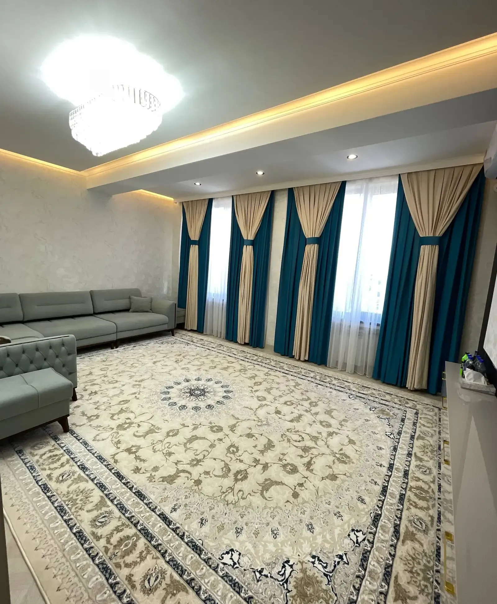 2-комн. квартира, 11 этаж, 71 м², Шохмансур старый Аэропорт