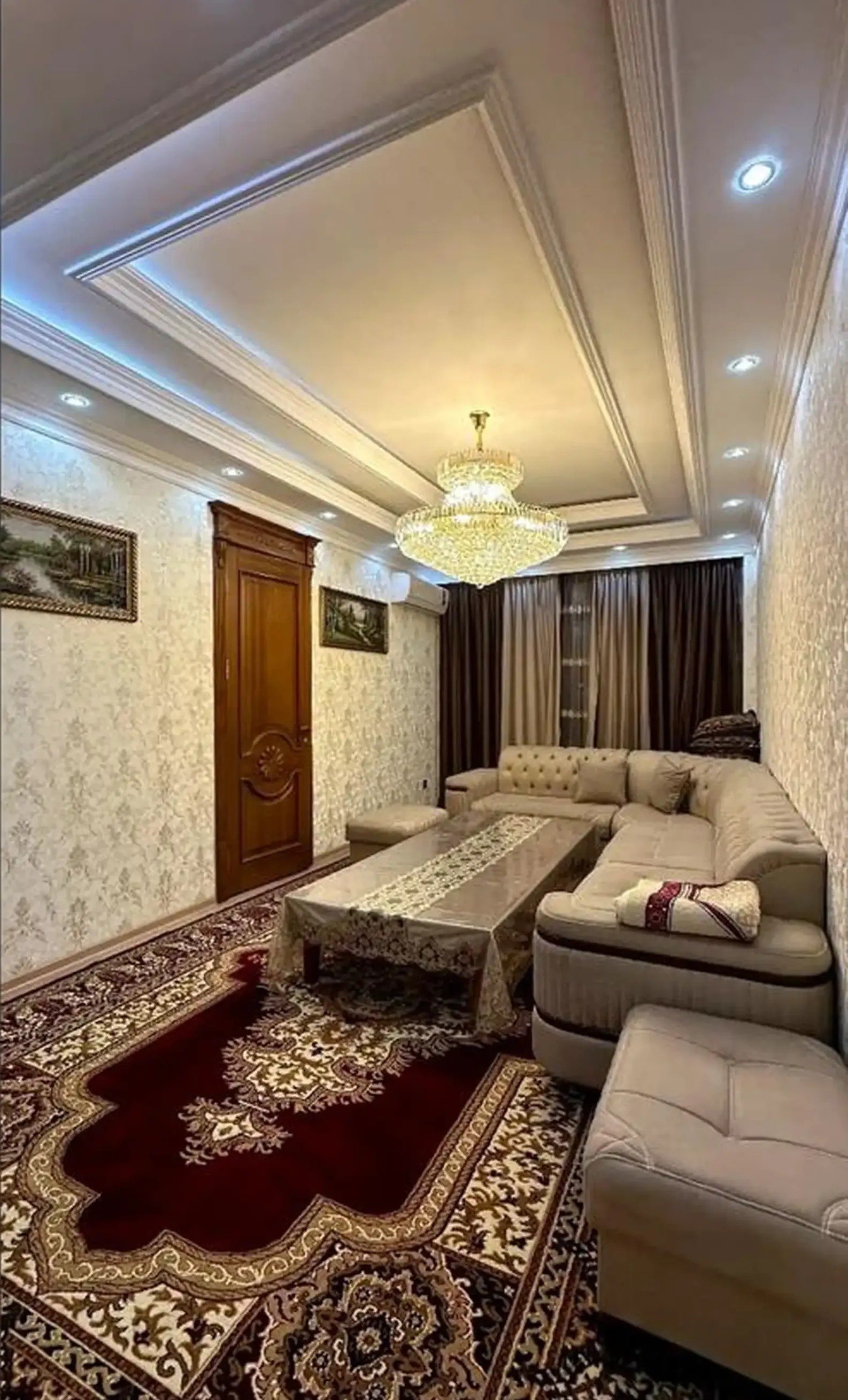3-комн. квартира, 2 этаж, 130м², Сомони