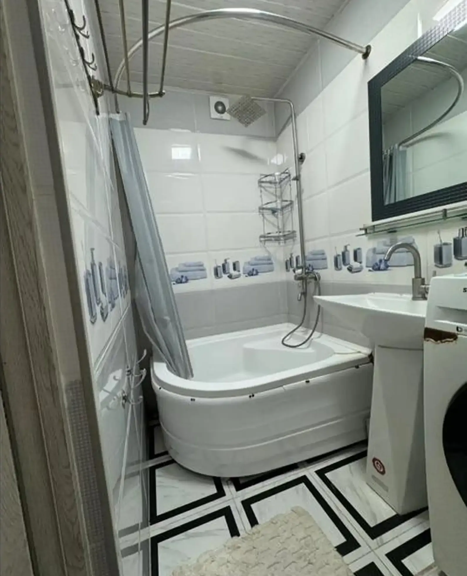 2-комн. квартира, 4 этаж, 70м², Сино