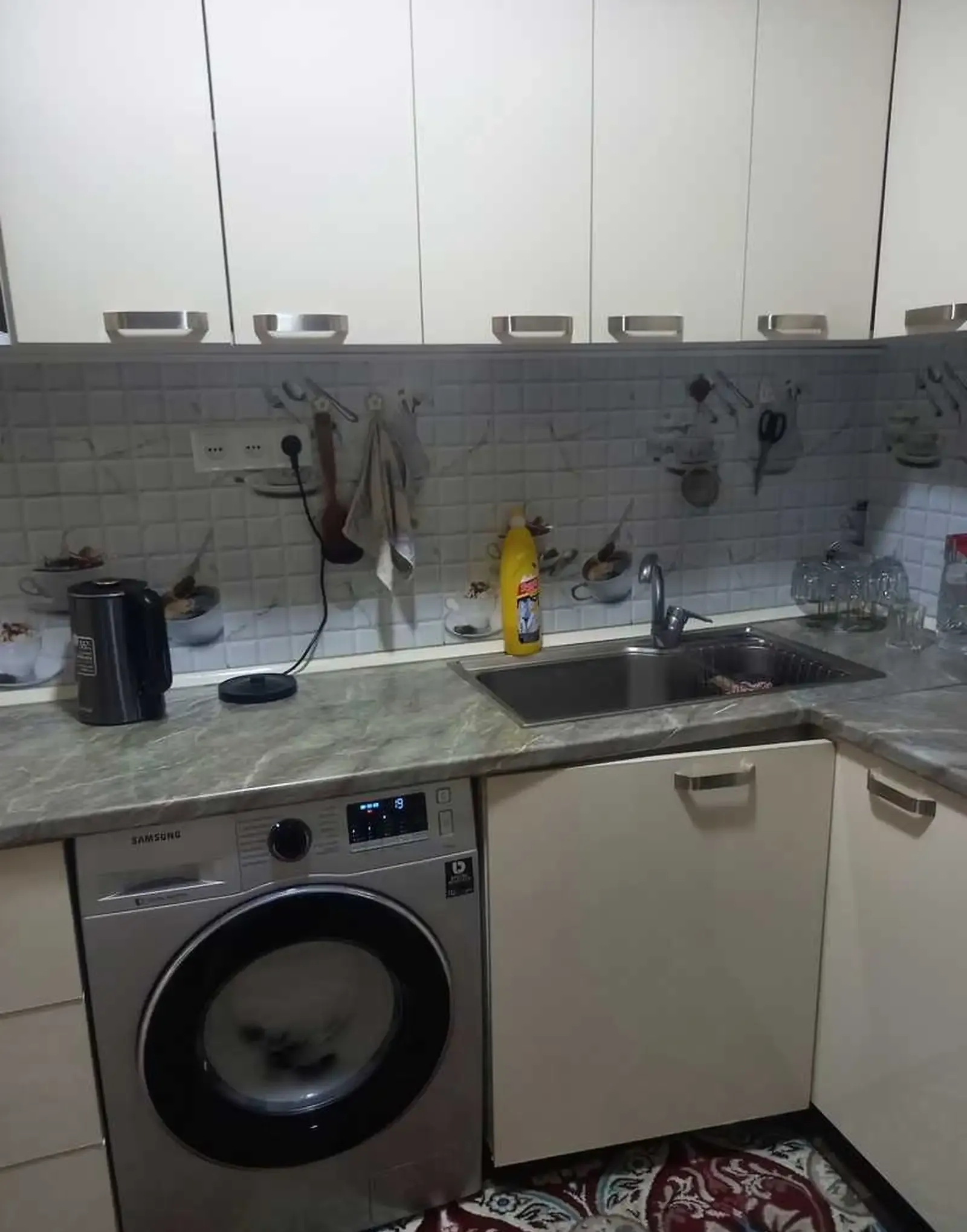 2-комн. квартира, 4 этаж, 60м², 92 Мкр