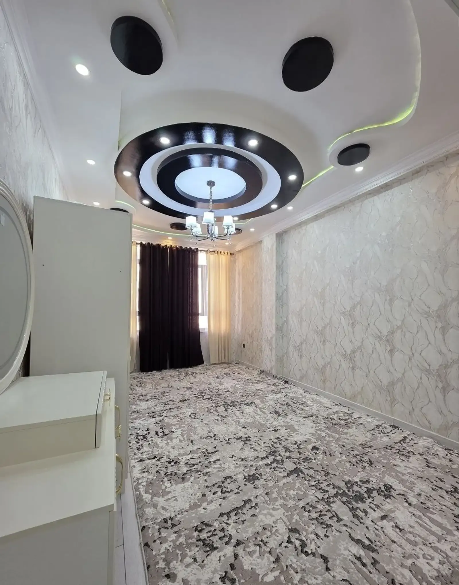 2-комн. квартира, 13 этаж, 57 м², Исмоили Сомони