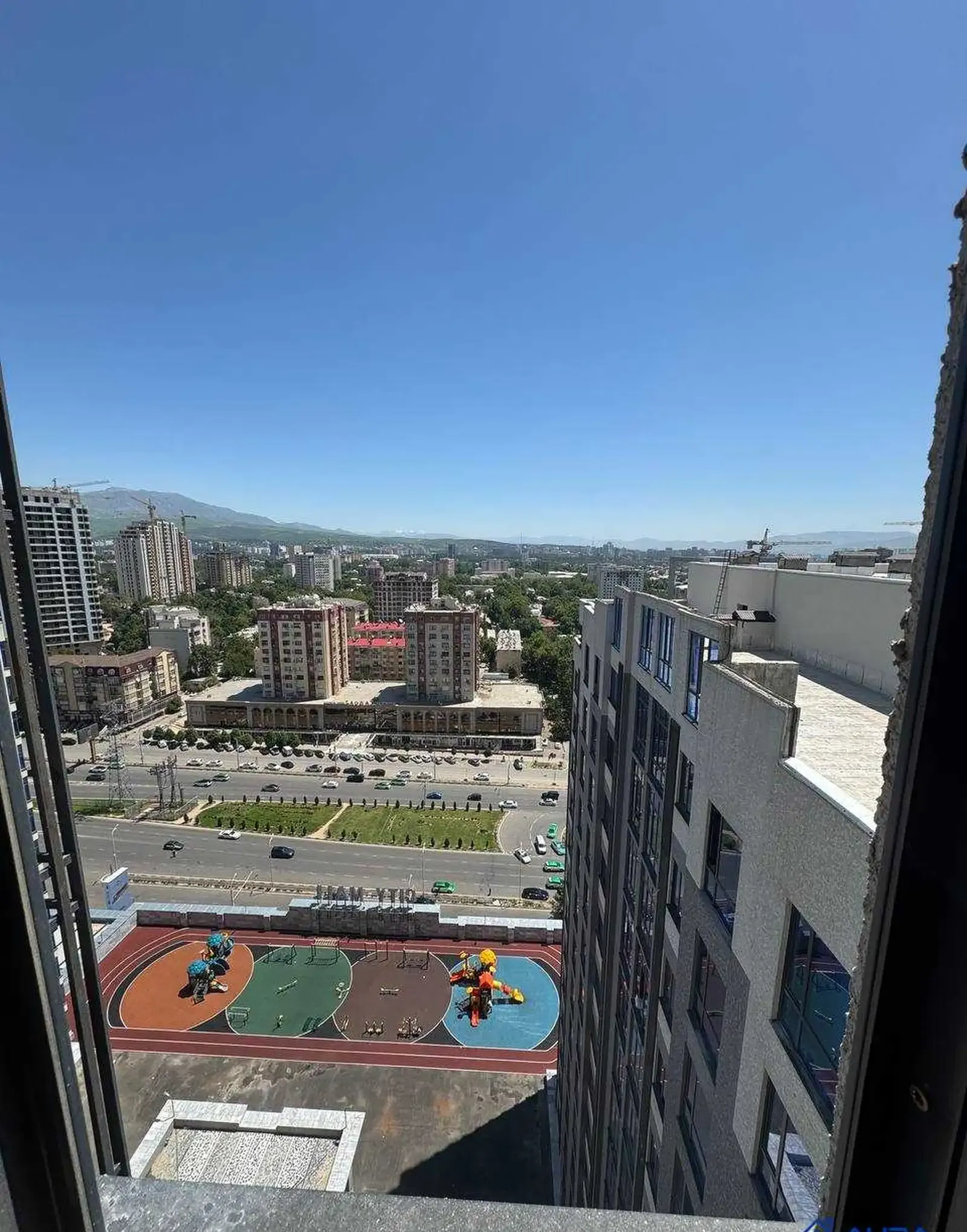 3-комн. квартира, 19 этаж, 83 м², Сино