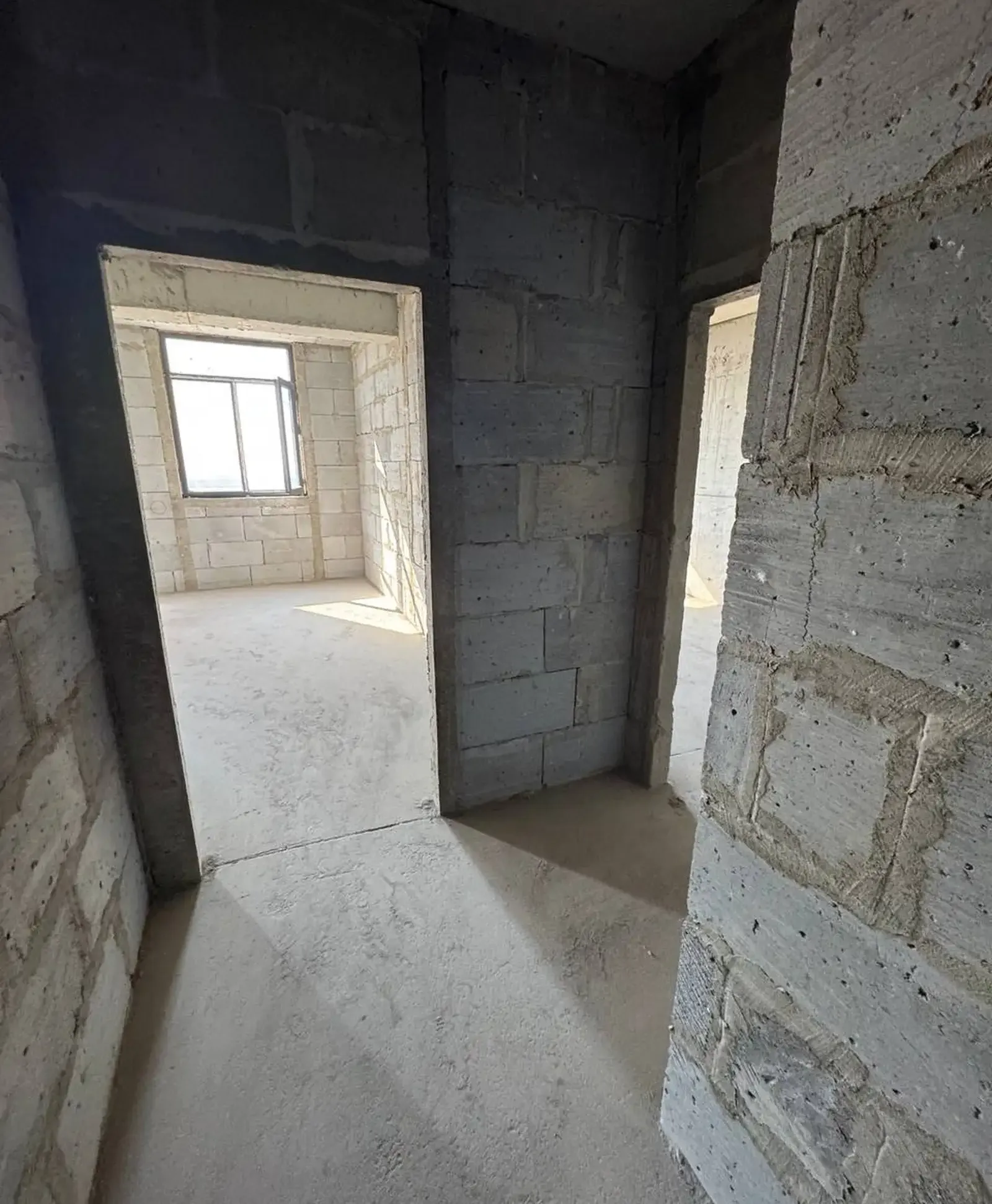 2-комн. квартира, 10 этаж, 82 м², Шохмансур