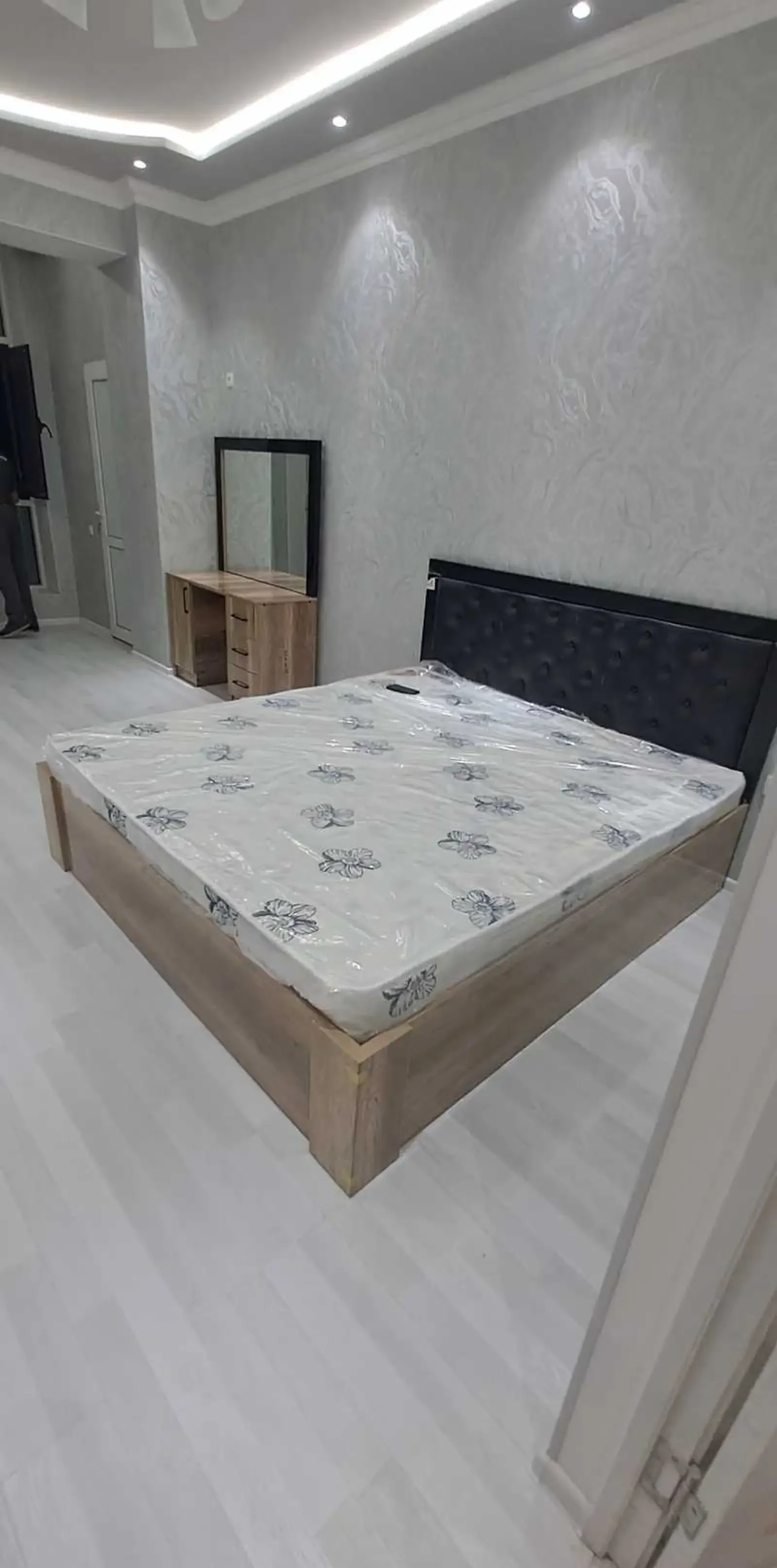 2-комн. квартира, 13 этаж, 75м², Шохмансур Танка
