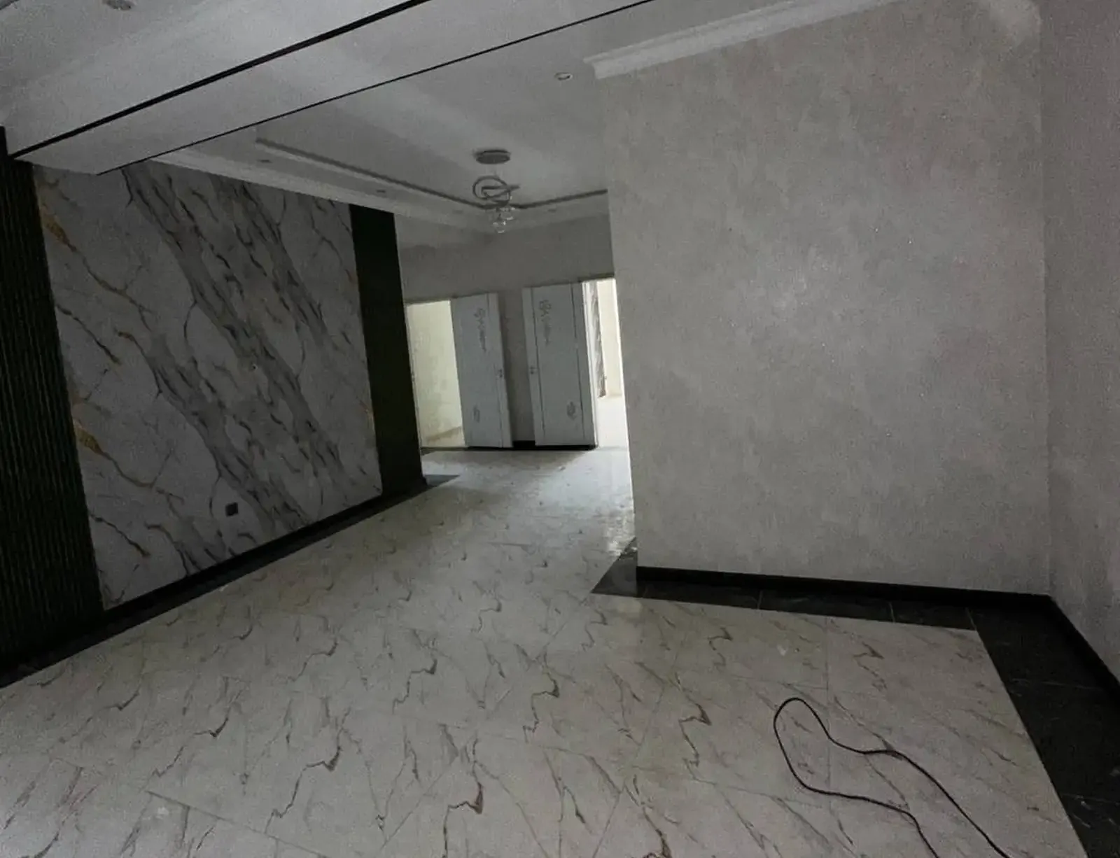 3-к квартира, 13 этаж, 144 м², Фирдавси