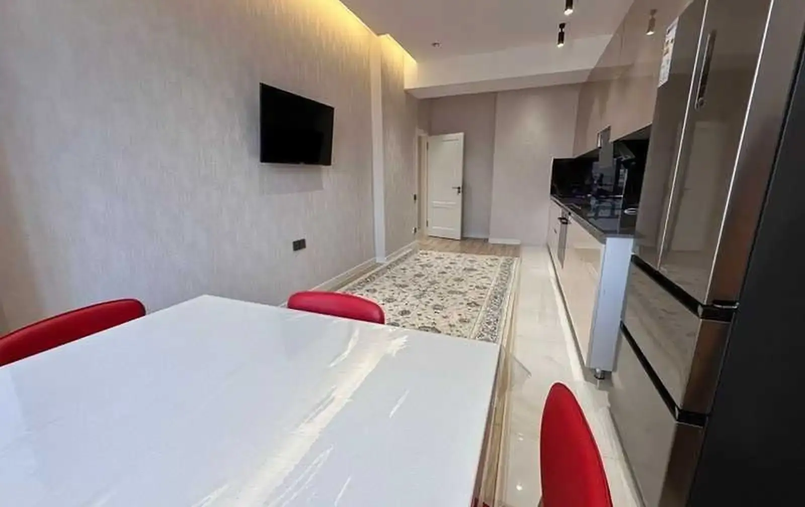 2-комн. квартира, 17 этаж, 102м², шоҳмансур