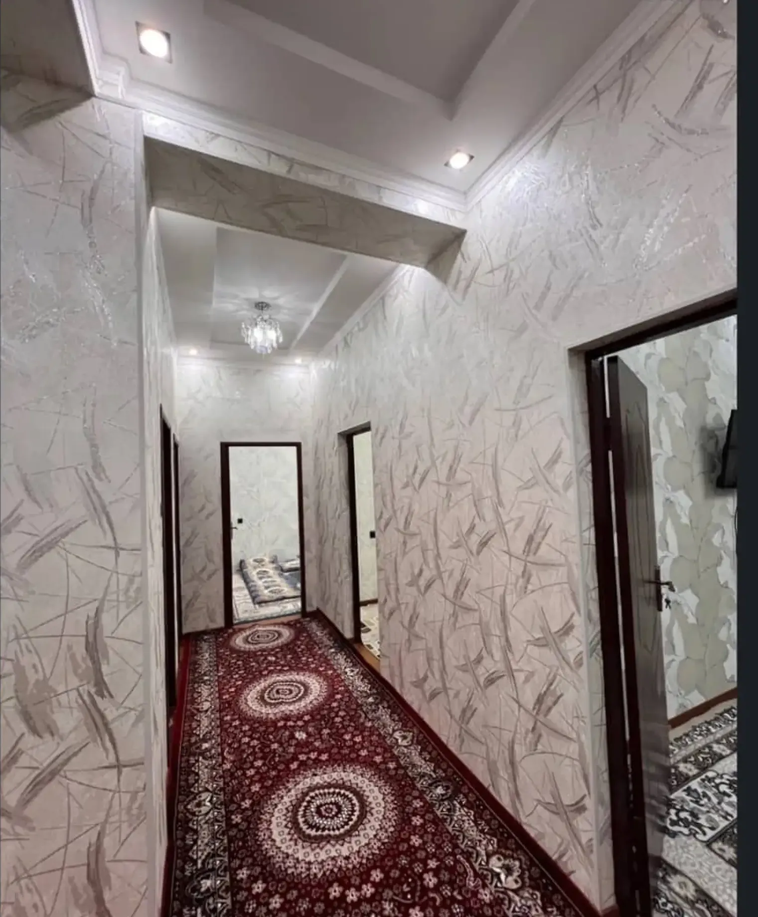 3-комн. квартира, 2 этаж, 98м², Шохмансур