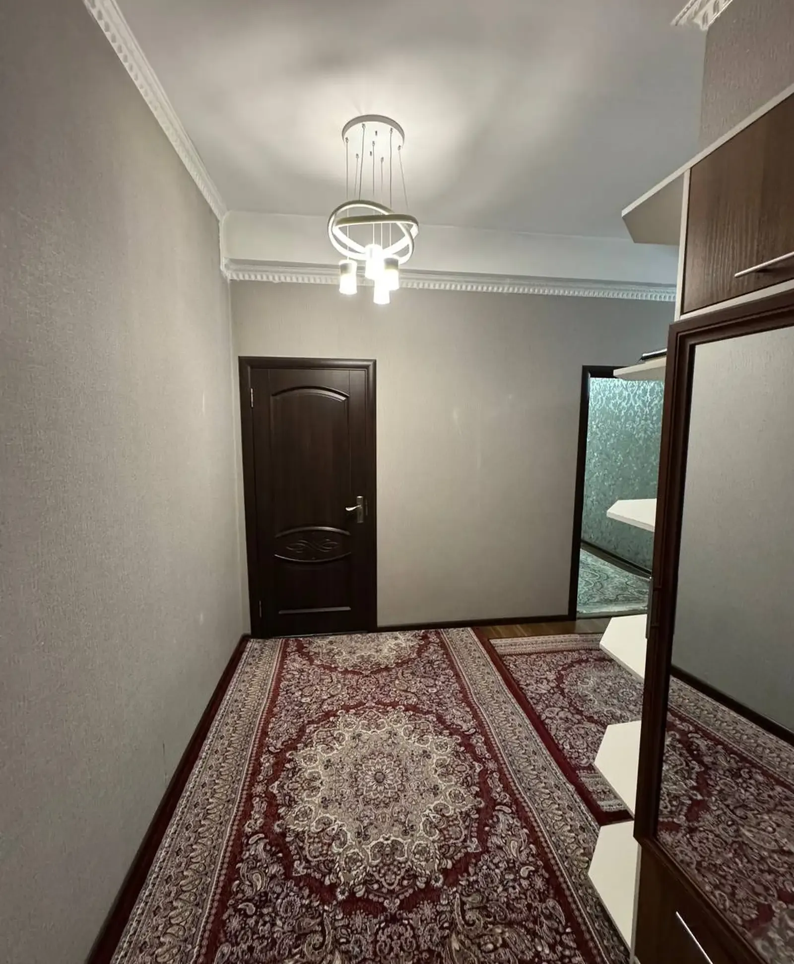 3-комн. квартира, 5 этаж, 101 м², Фирдавси 65мкр