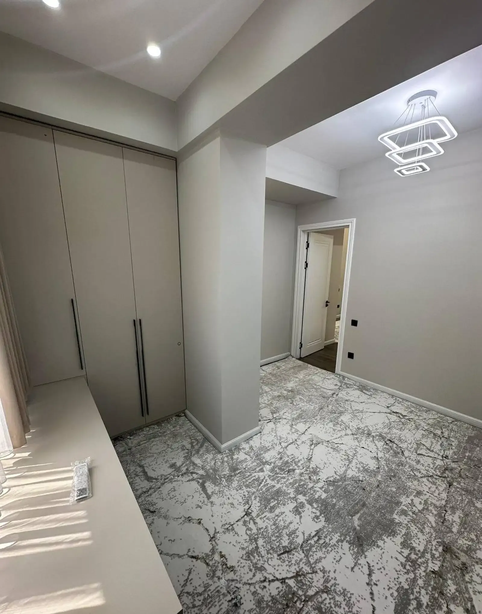 3-комн. квартира, 16 этаж, 95 м², Исмоили Сомони, Спартак