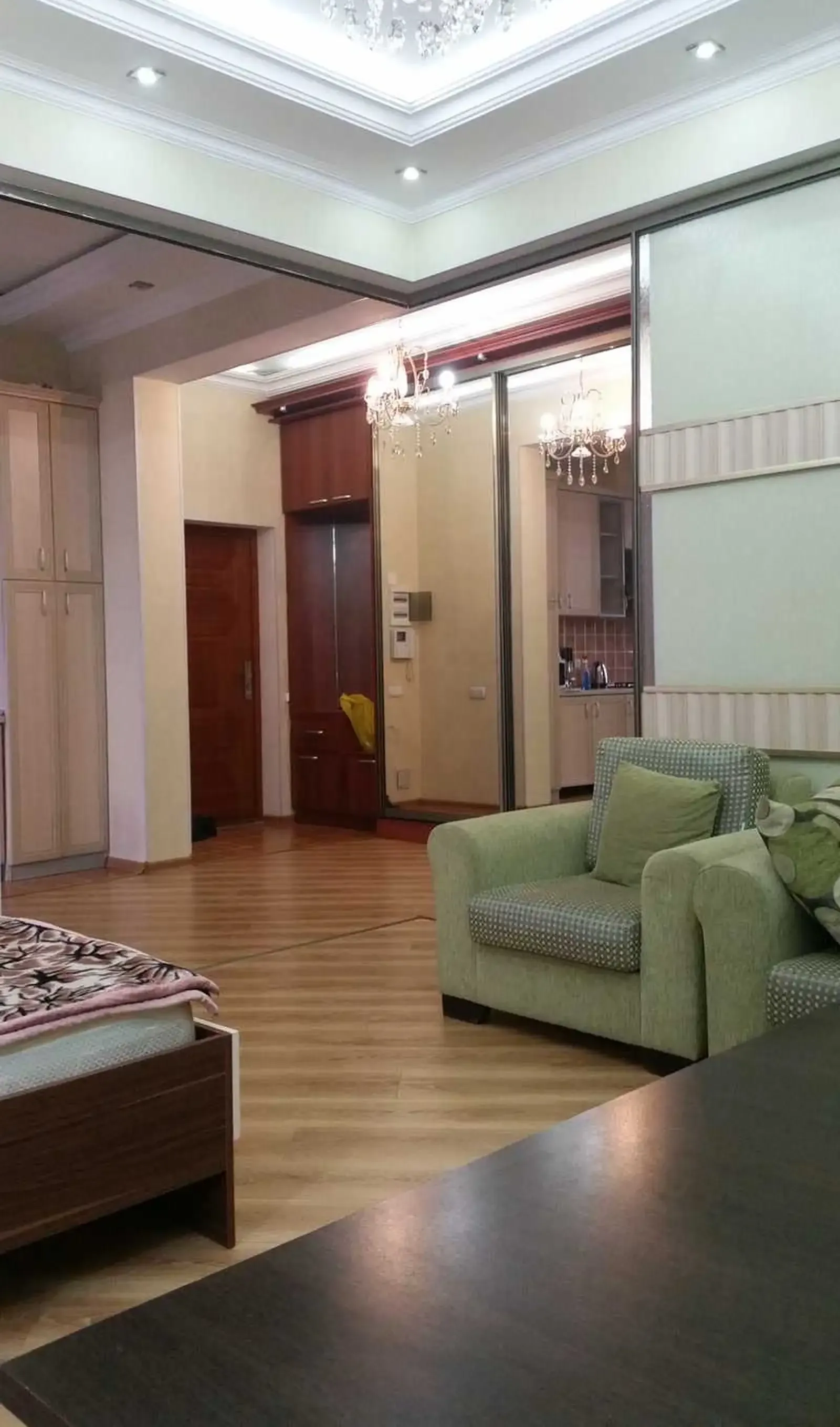 1-комн. квартира, 9 этаж, 52 м², Цум