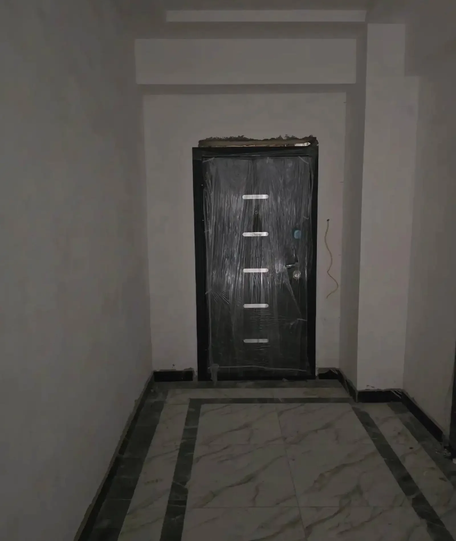2-комн. квартира, 4 этаж, 83 м², Шохмансур