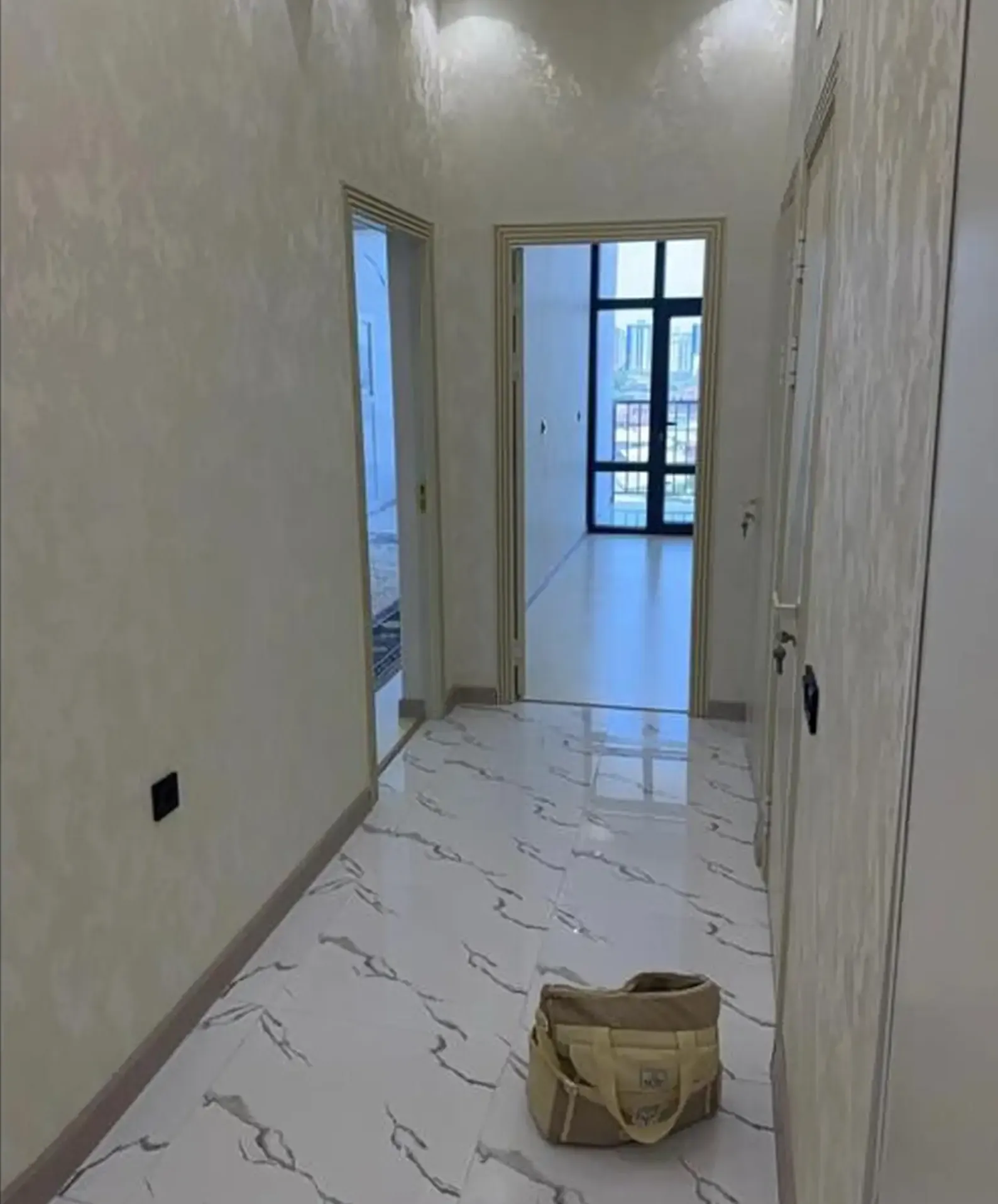 2-комн. квартира, 9 этаж, 82м², Сино