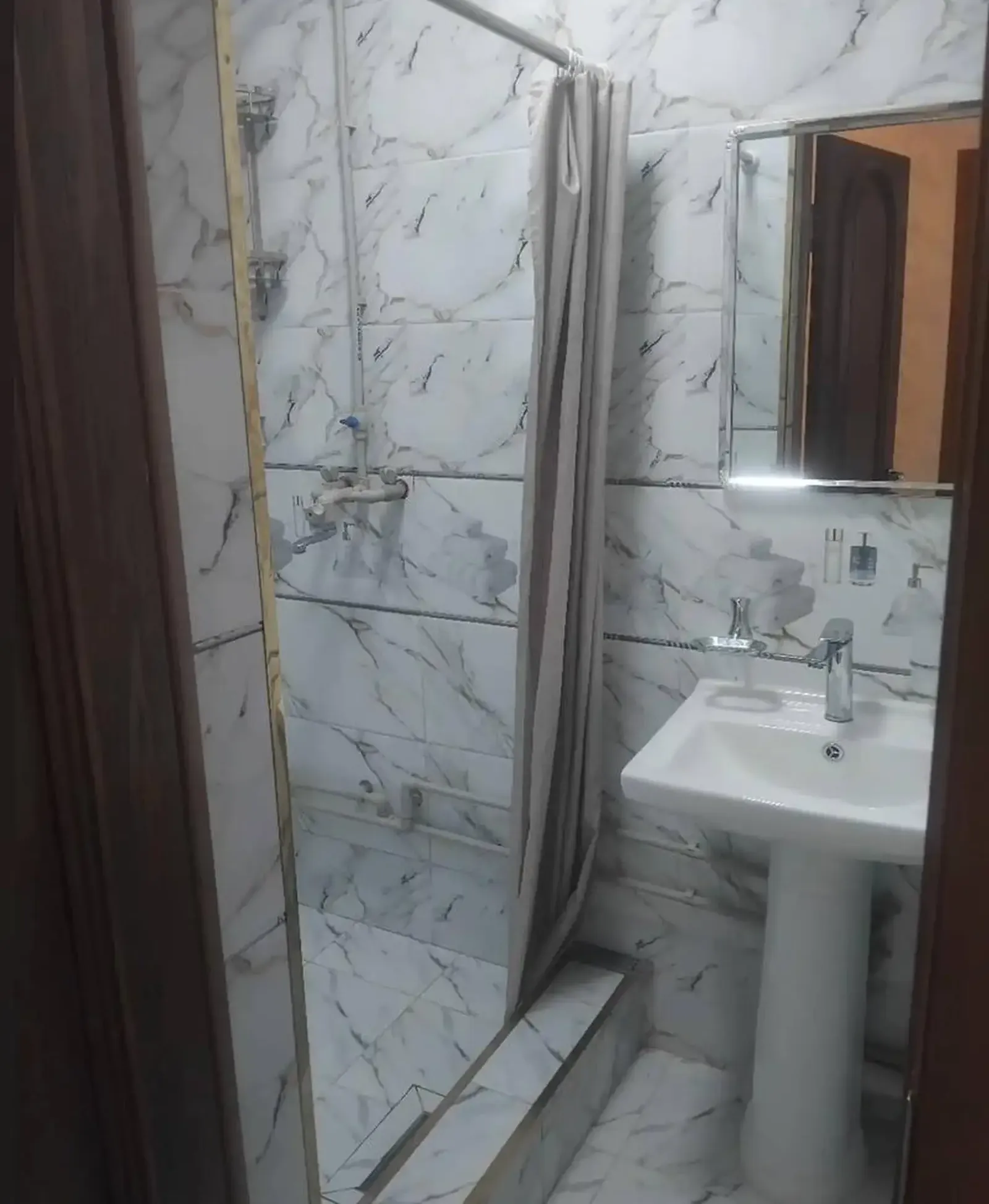 2-комн. квартира, 2 этаж, 56м², Сино