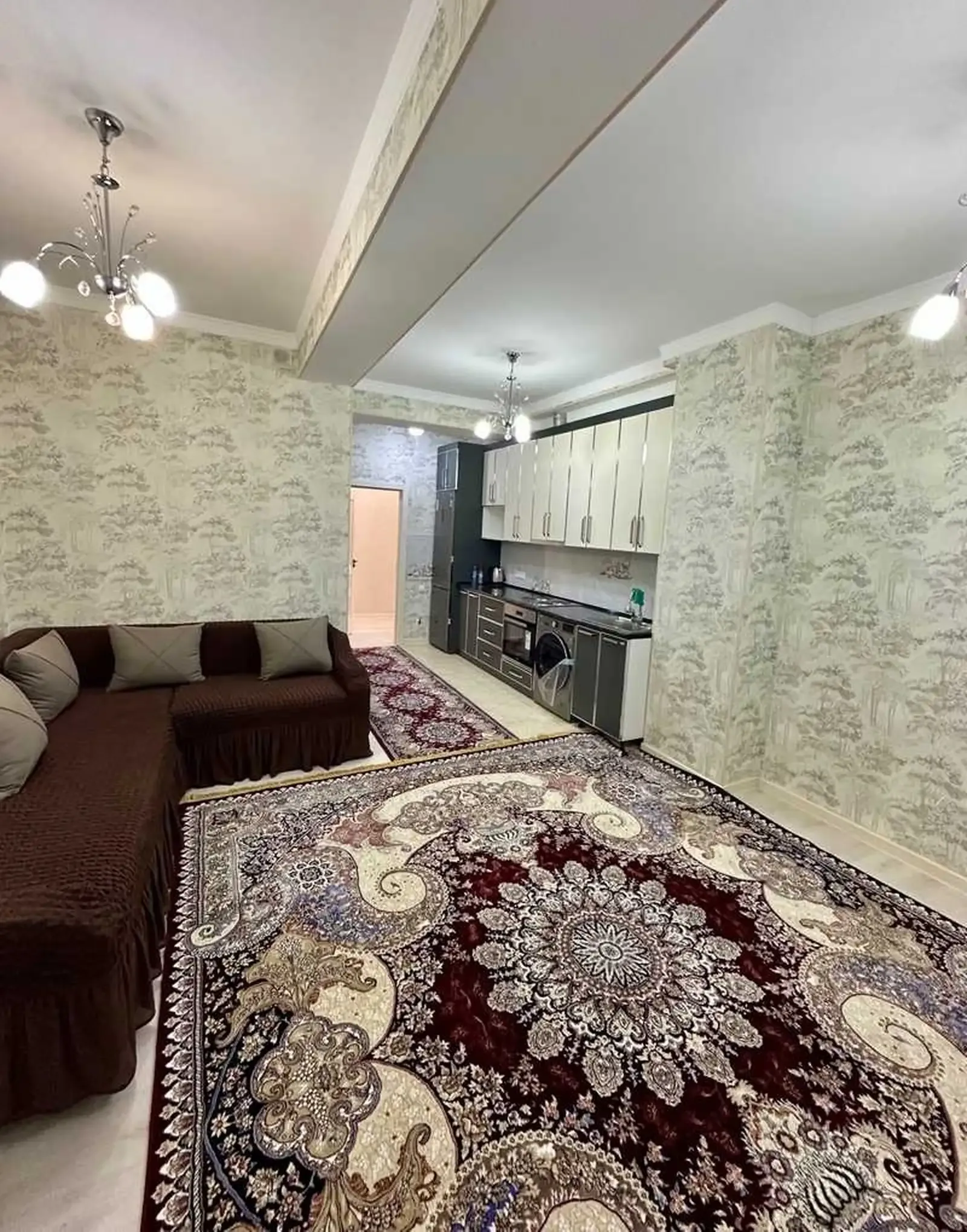 3-комн. квартира, 4 этаж, 110м², Сомони