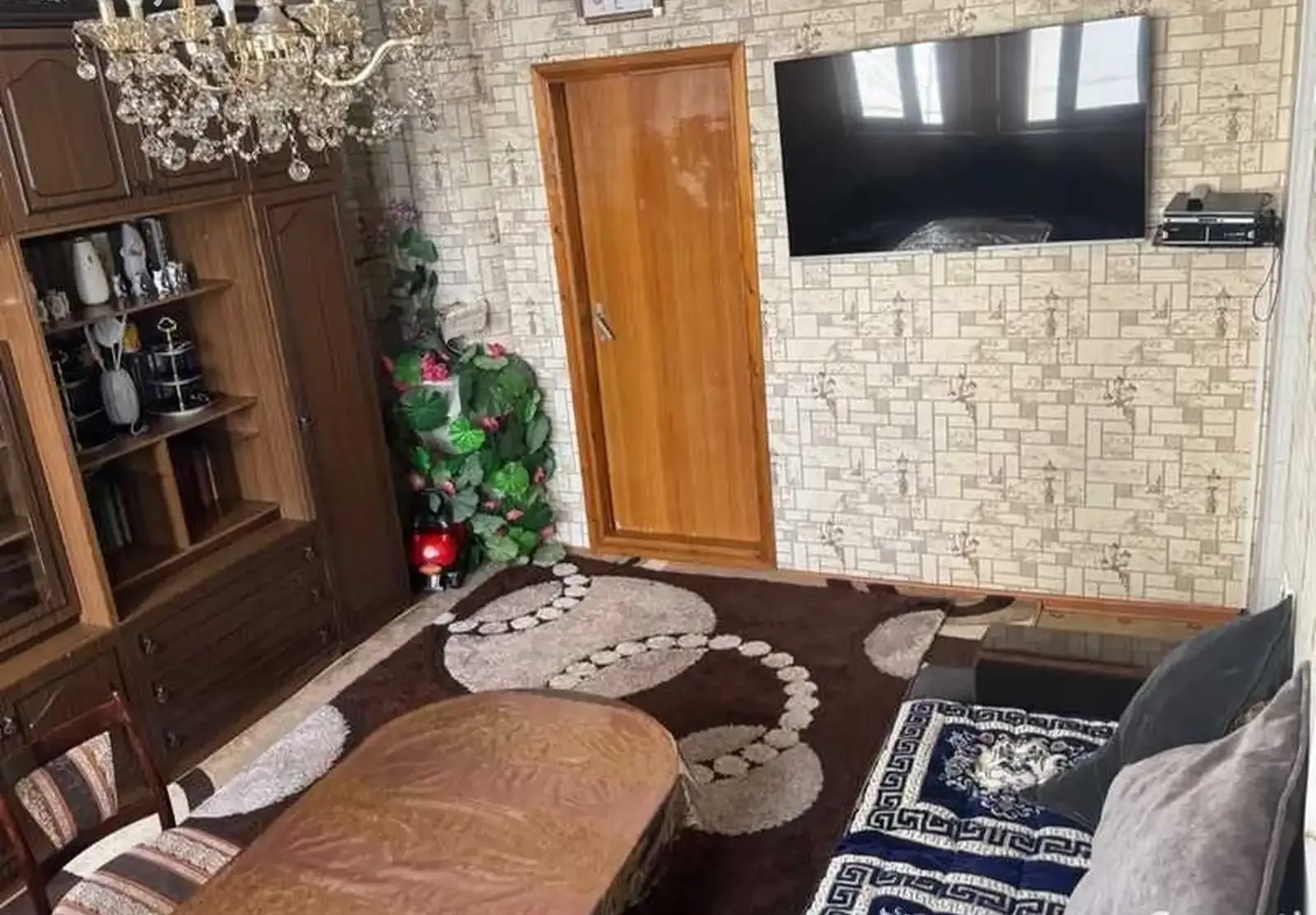 3-комн. квартира, 4 этаж, 100м², Сино