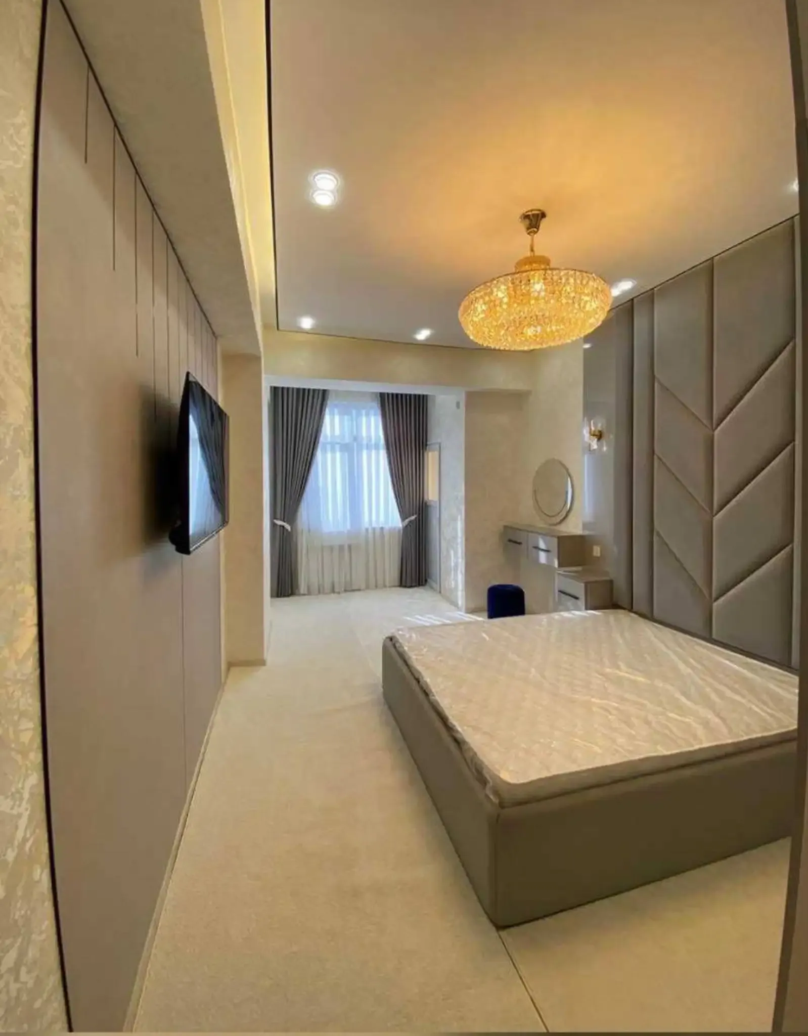 2-комн. квартира, 11 этаж, 72 м², шохмансур 4 дома