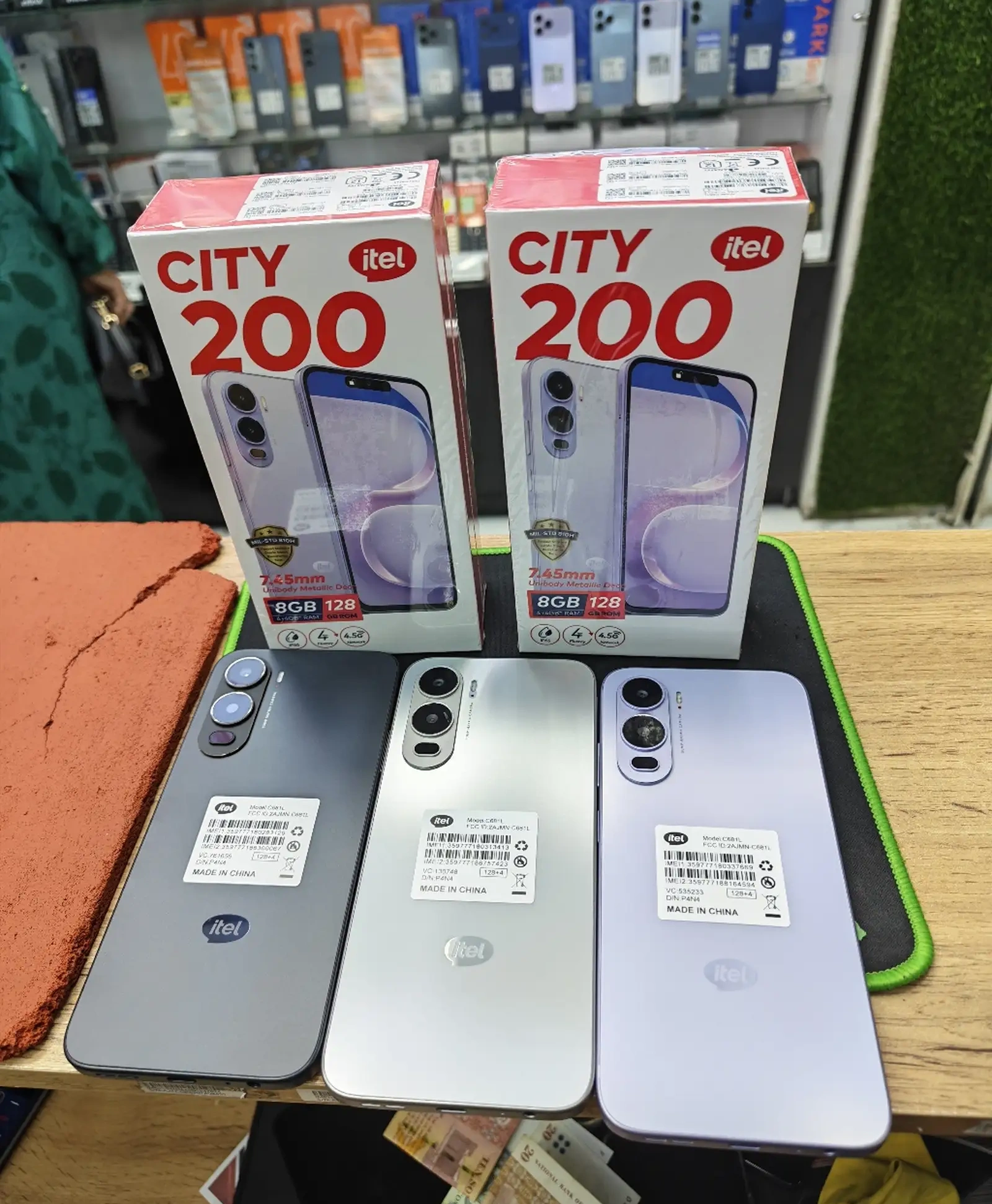 Itel City 200 8/128Gb blue