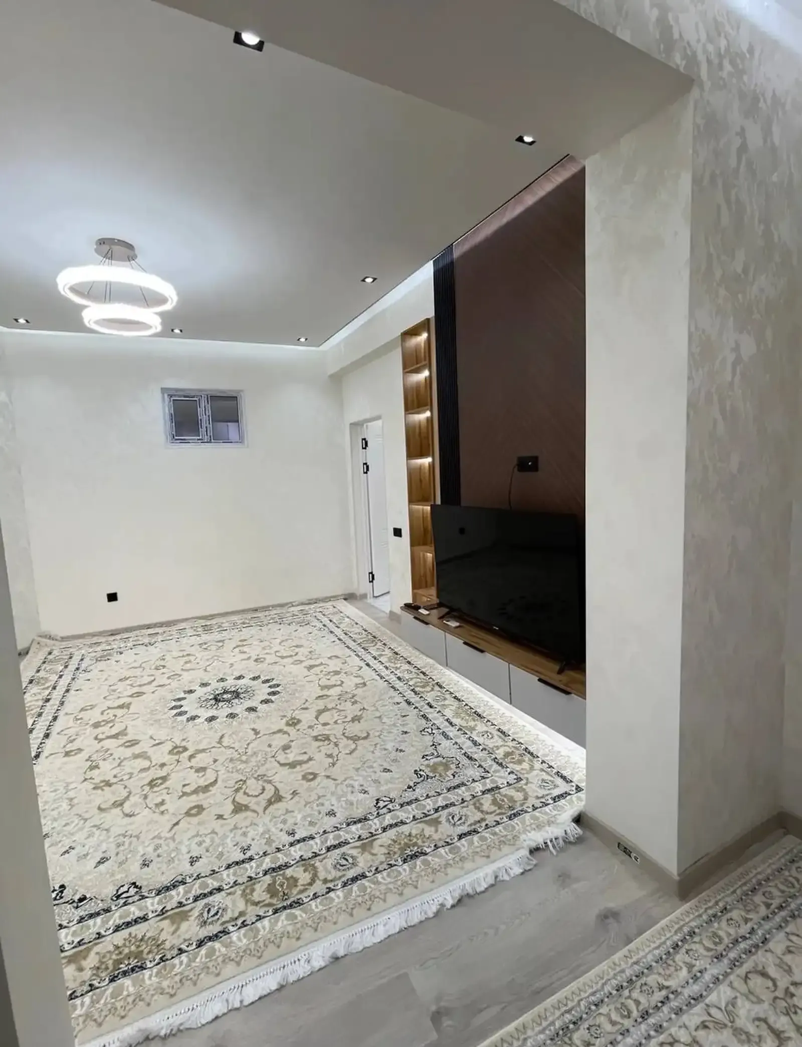 2-комн. квартира, 8 этаж, 60 м², Шохмансур