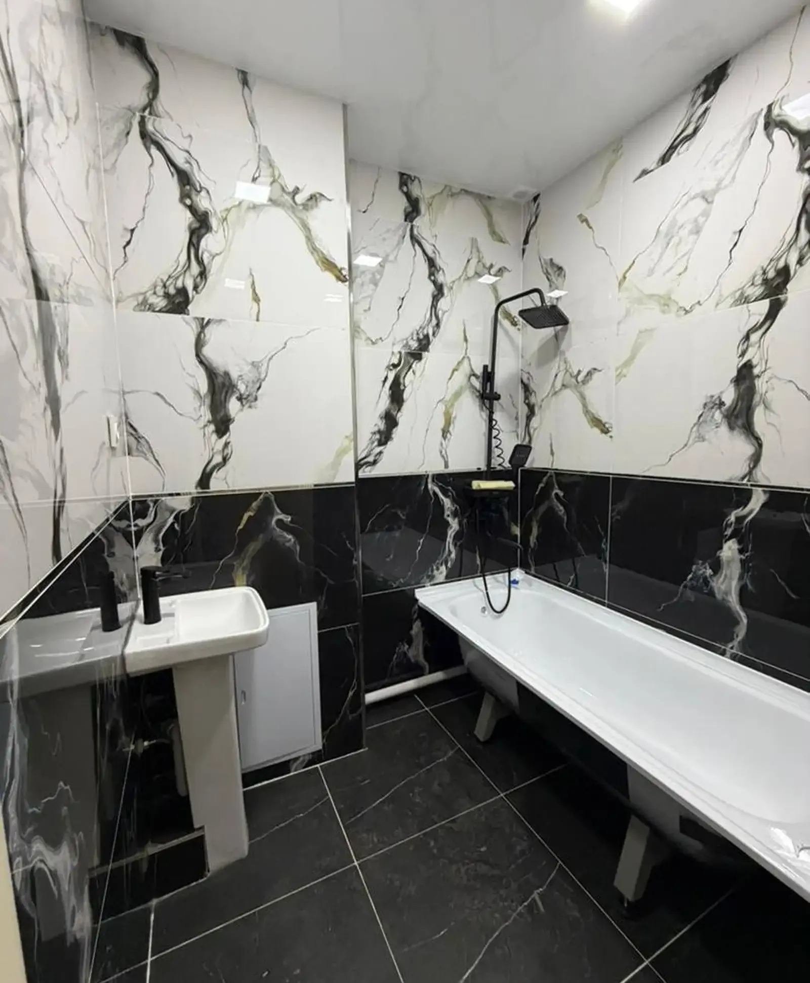 2-комн. квартира, 15 этаж, 73 м², Шохмансур