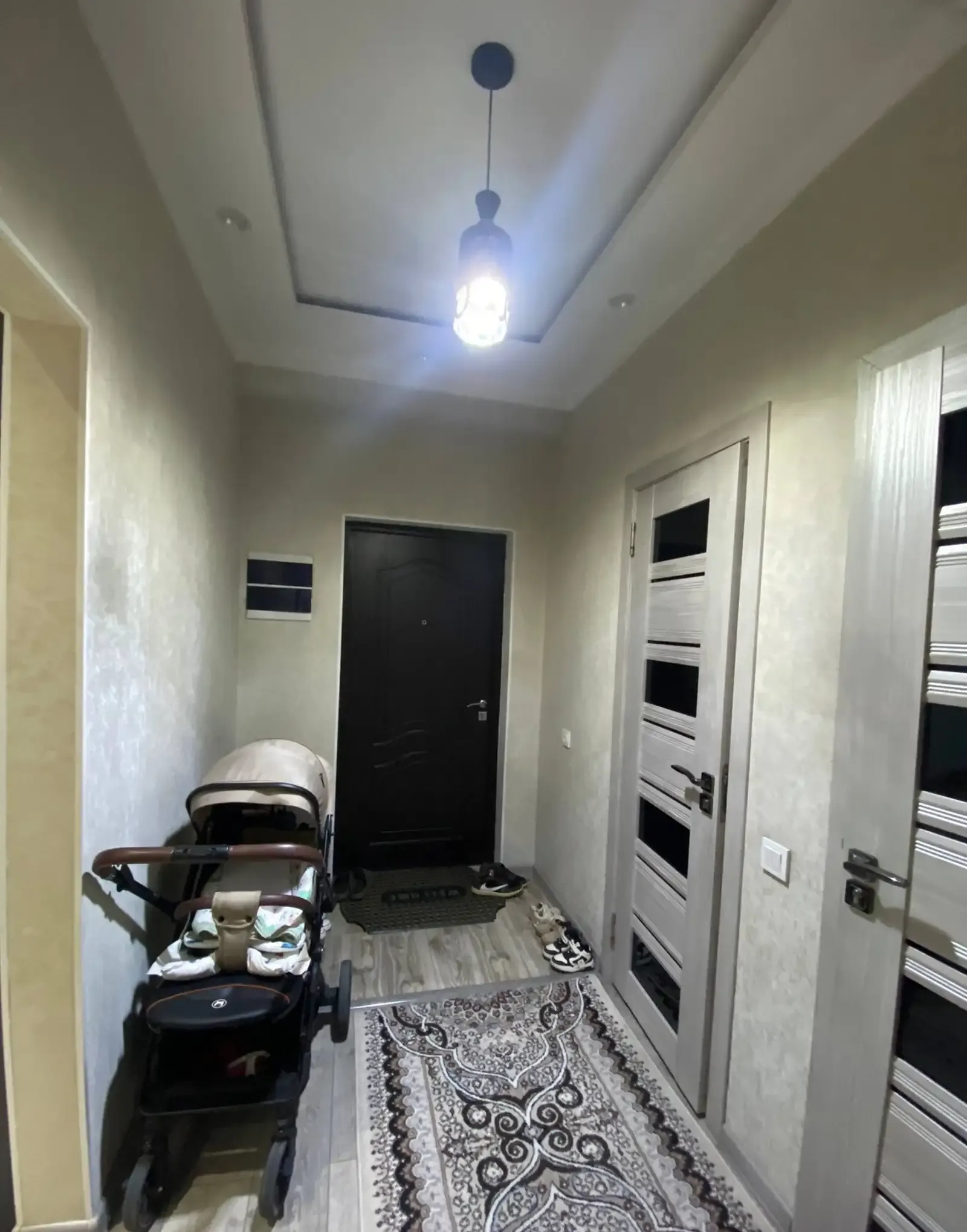 2-комн. квартира, 3 этаж, 52 м², Сино