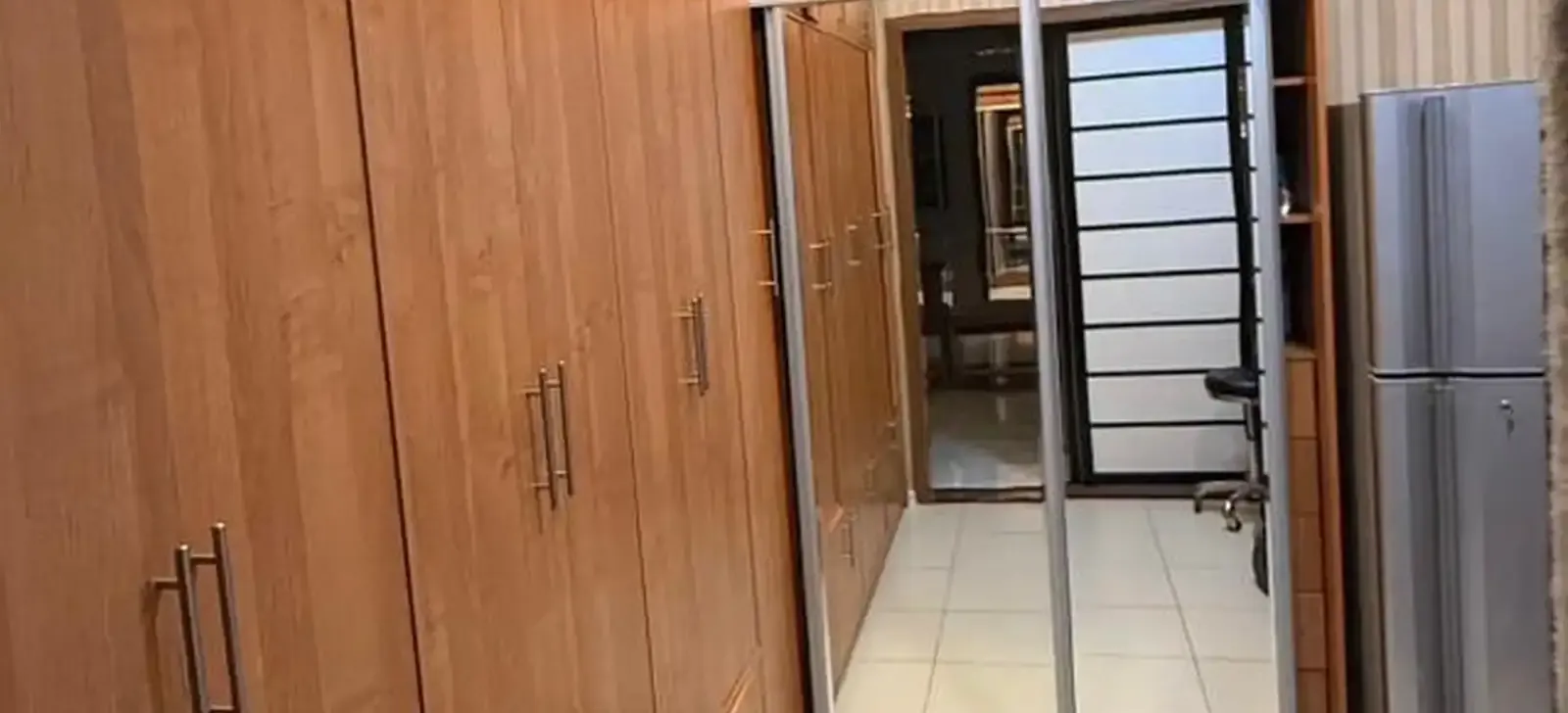 4-комн. квартира, 5 этаж, 200м², Сомони