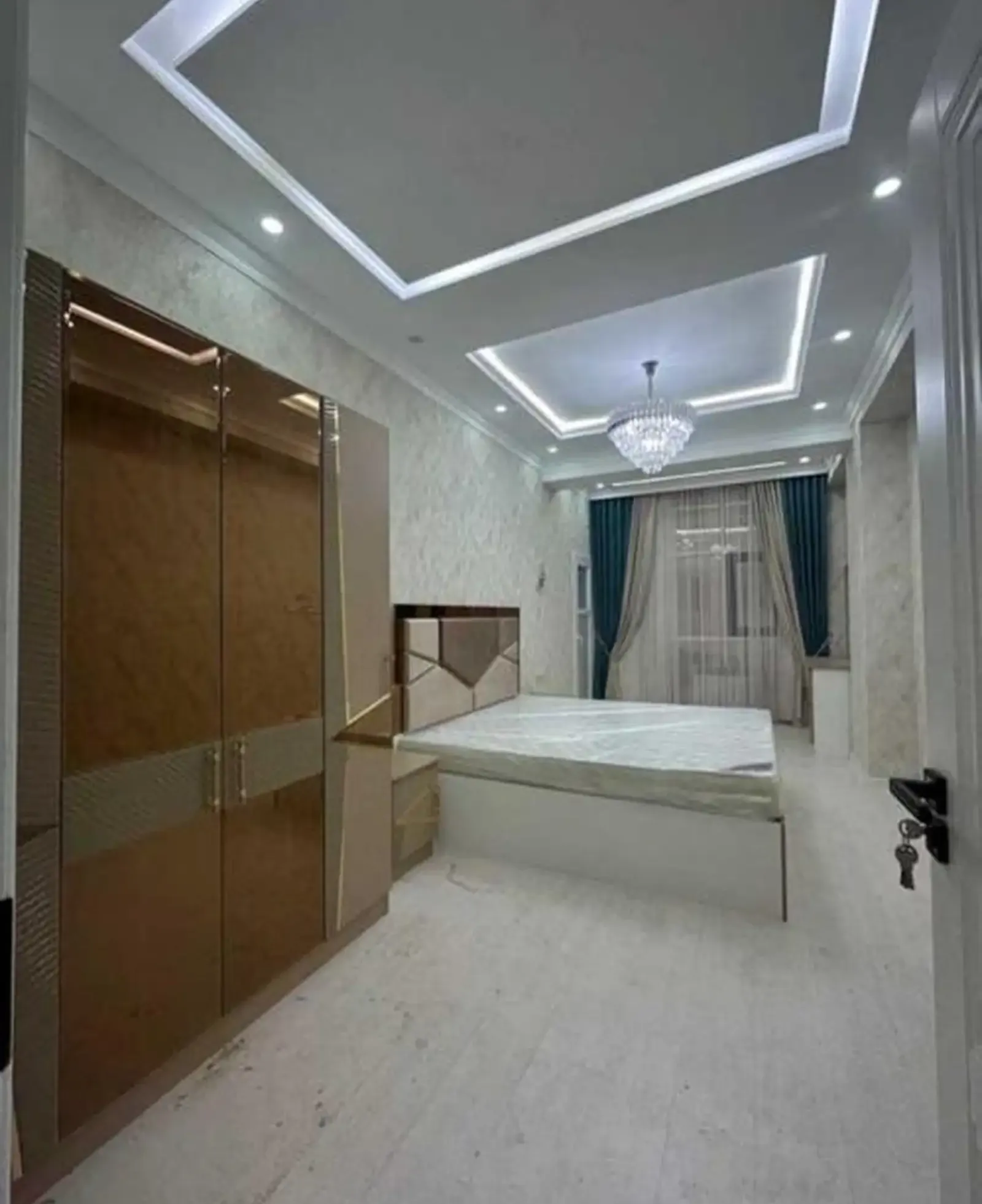 3-комн. квартира, 10 этаж, 100м², Шохмансур