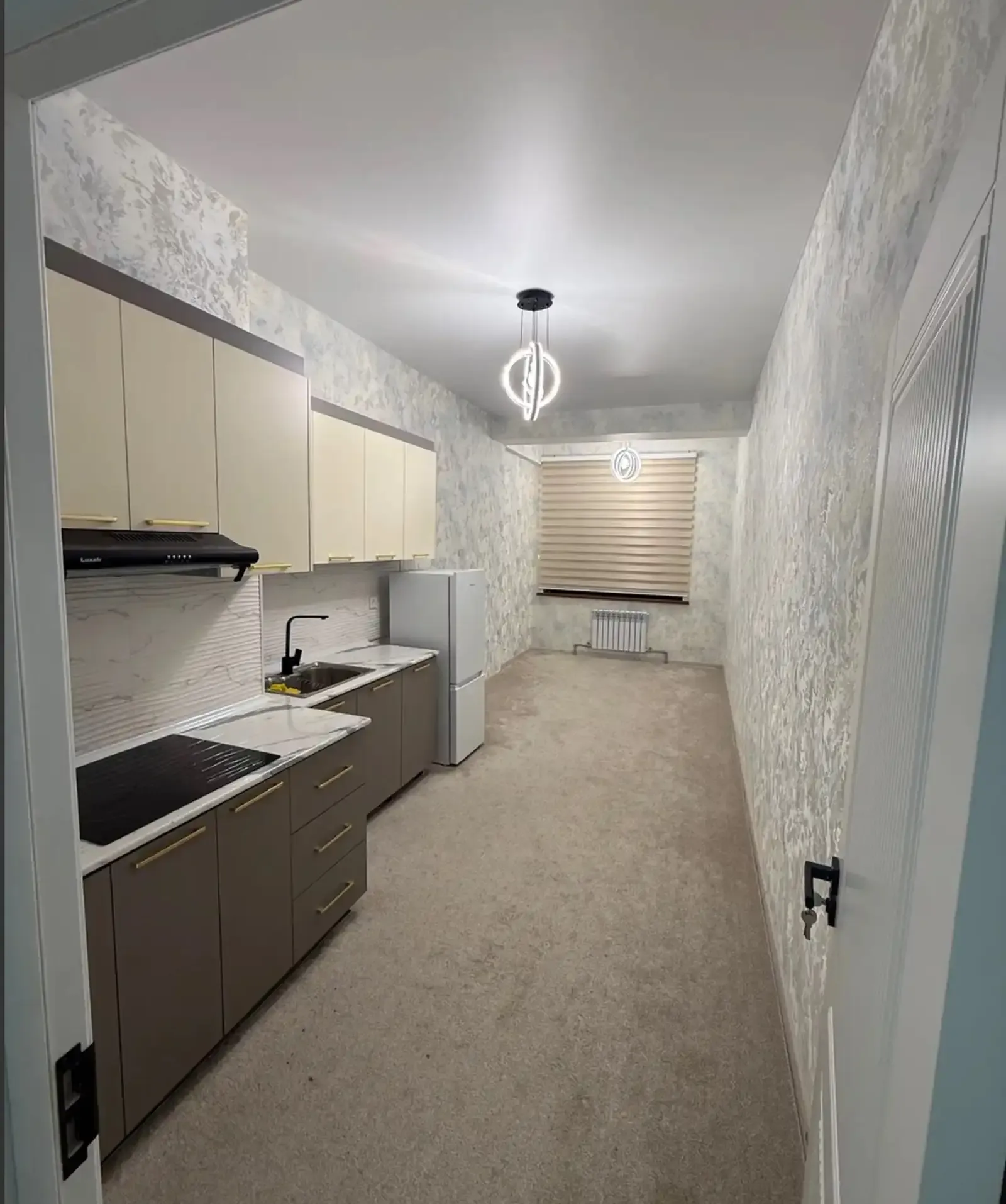 1-комн. квартира, 1 этаж, 60 м², сино