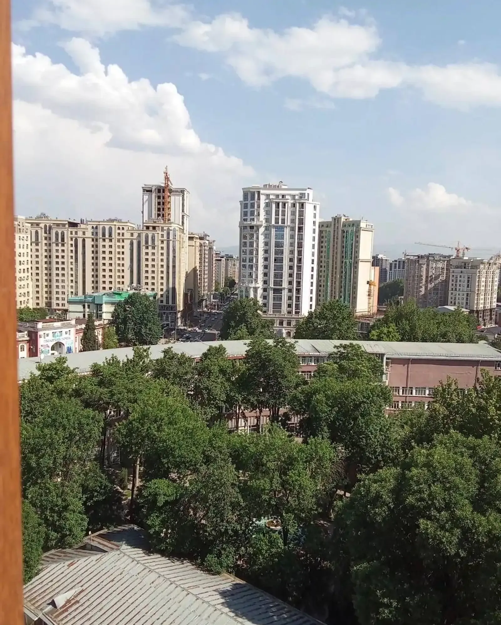 2-к квартира, 11 этаж, 52 м², н.Исмоили Сомони, Шохон-Славянский