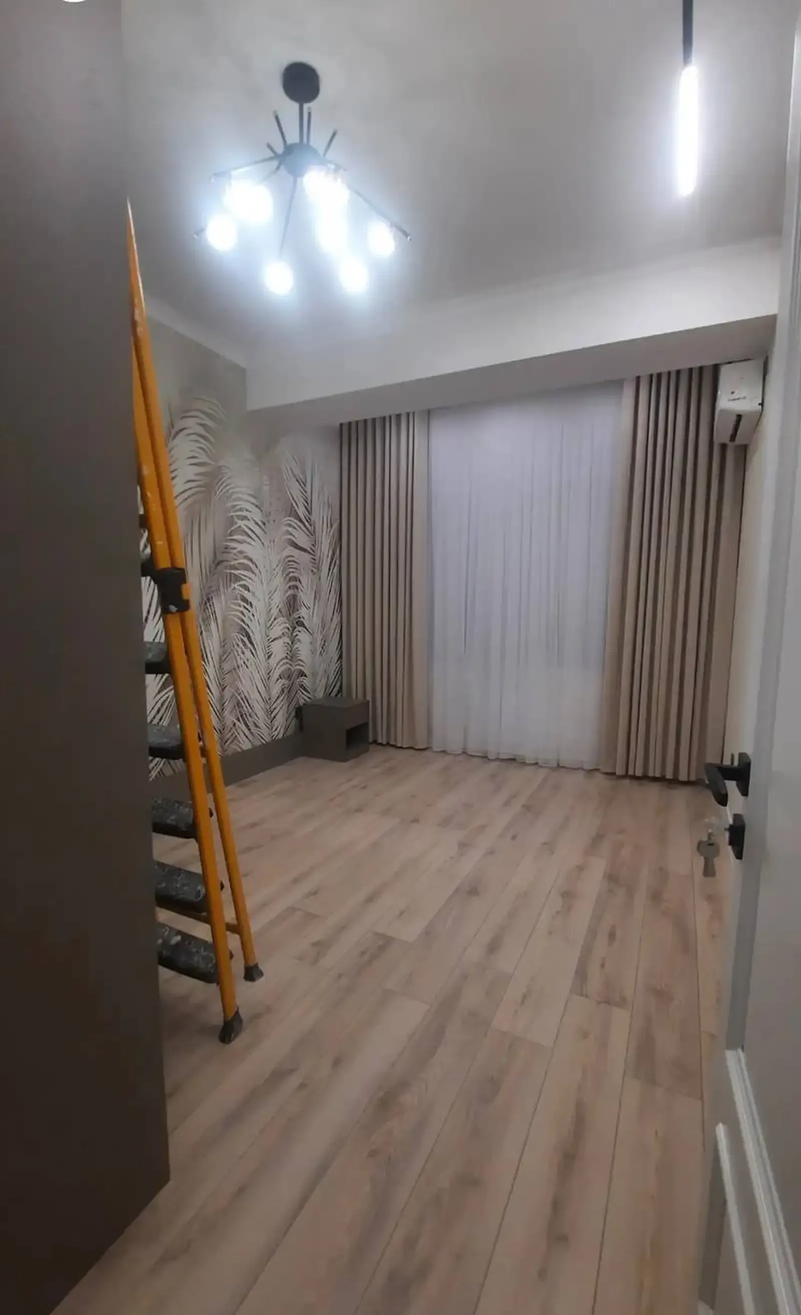 2-комн. квартира, 12 этаж, 51 м², Сомони Спартак