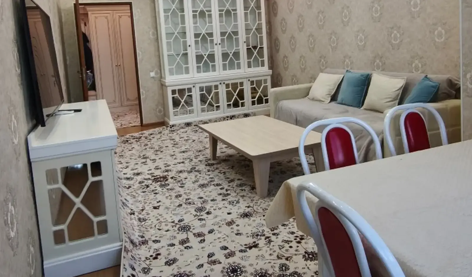 2-комн. квартира, 16 этаж, 70м², Садбарг, Дом Гелос