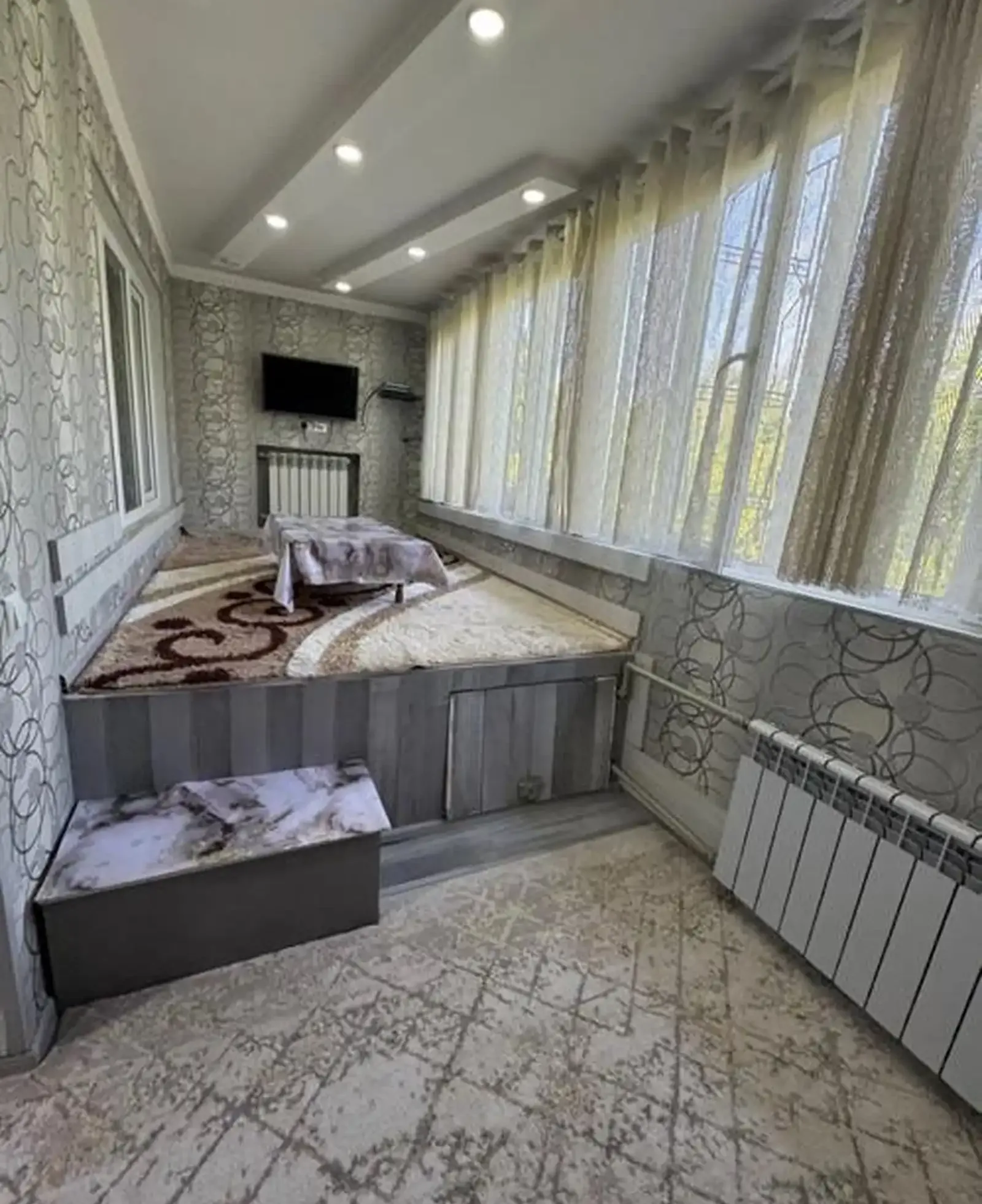 2-комн. квартира, 4 этаж, 65м², Сино