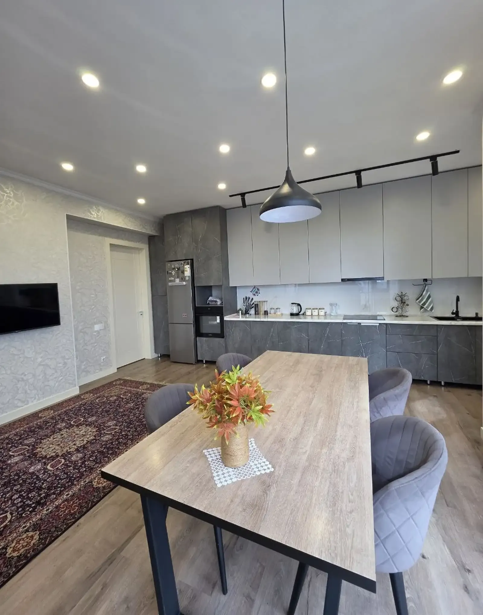 3-комн. квартира, 10 этаж, 128 м², Шохмансур Голубой Экран на против Пайкар