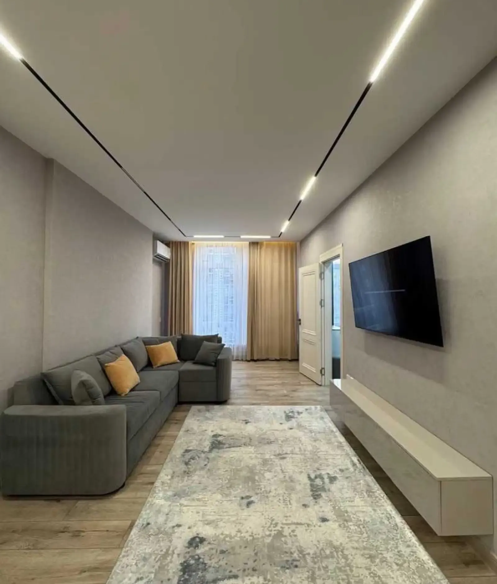 2-комн. квартира, 8 этаж, 70м², овир