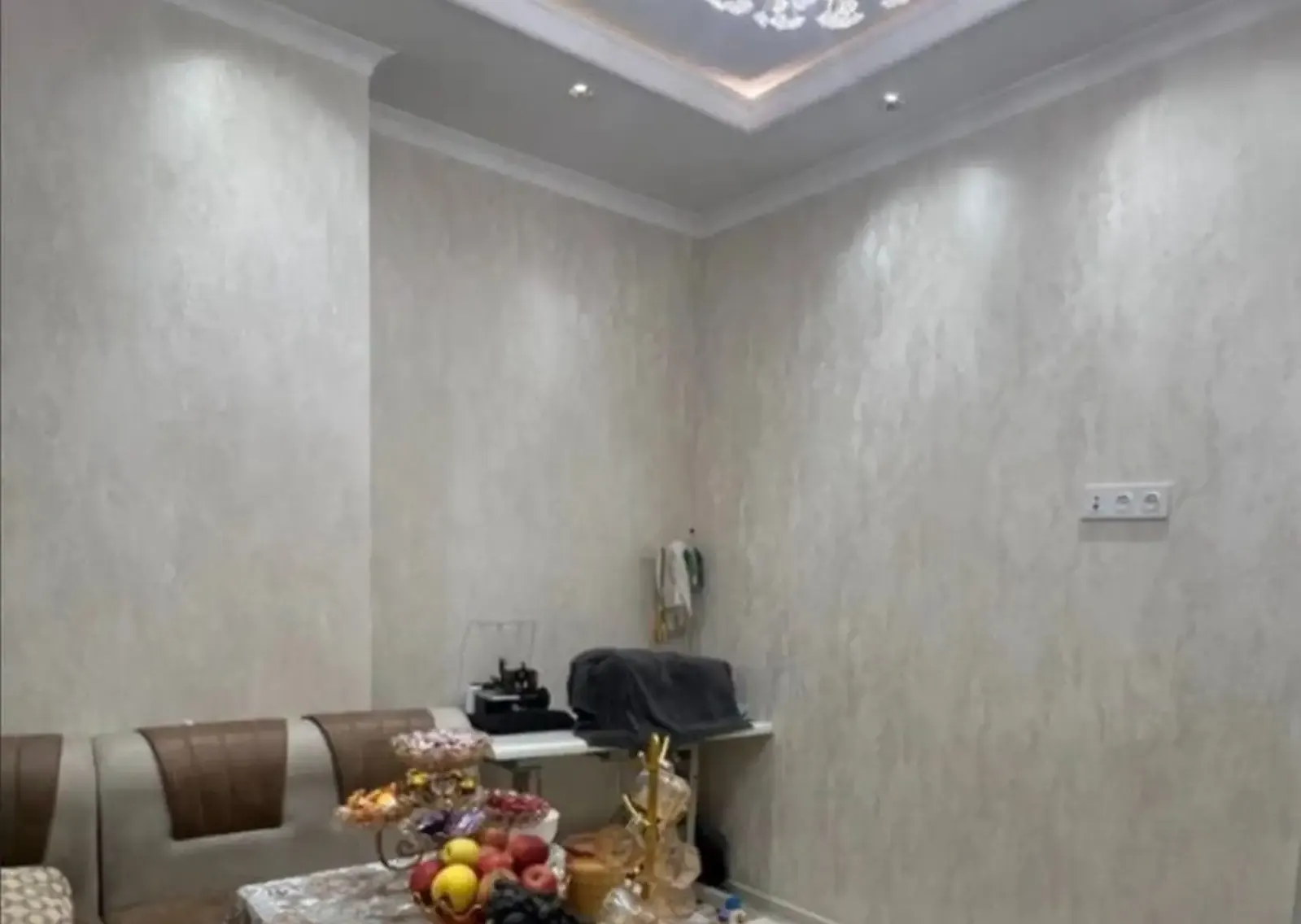 3-комн. квартира, 1 этаж, 90 м², 102 мкр, Пайкар