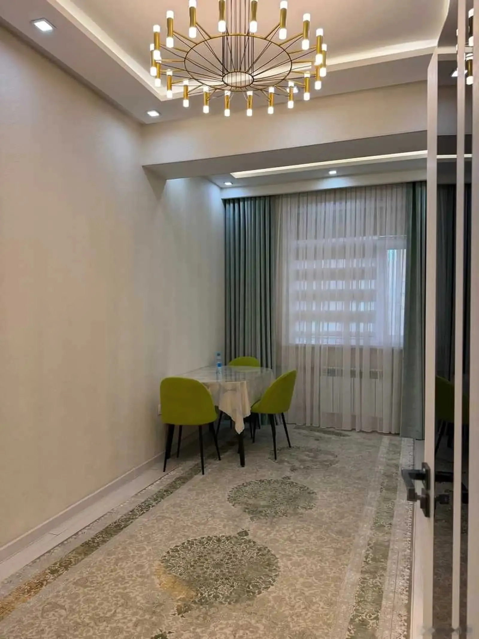 4-к квартира, 4 этаж, 125 м², гранд отел