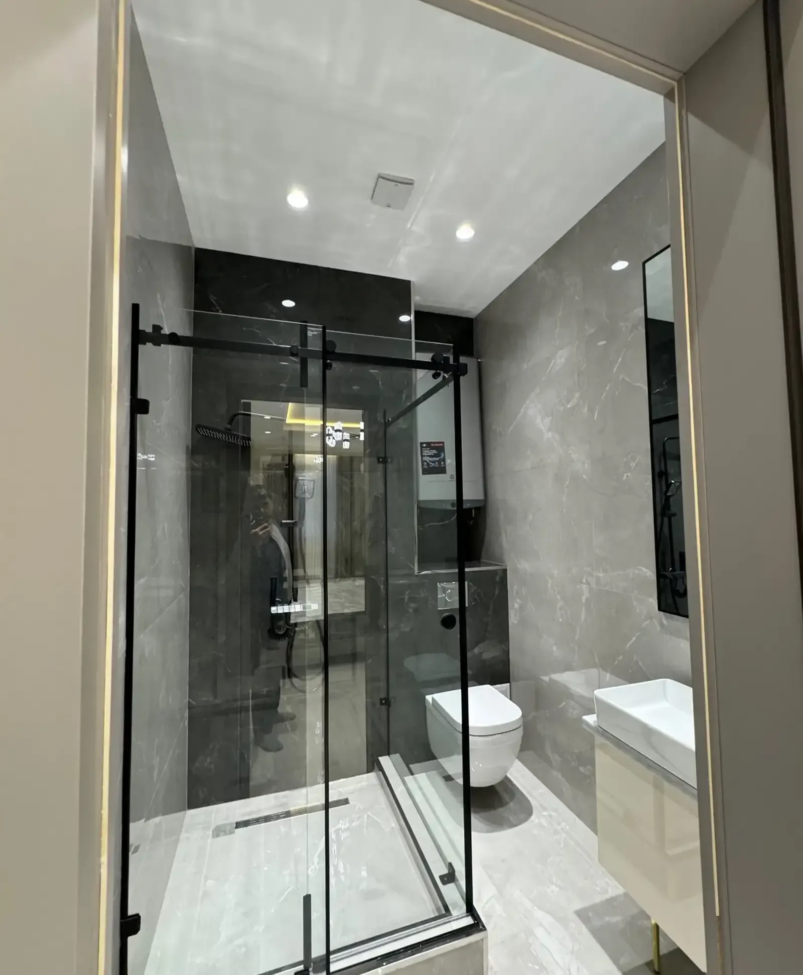 2-комн. квартира, 8 этаж, 95м², Шохмансур/Созидание