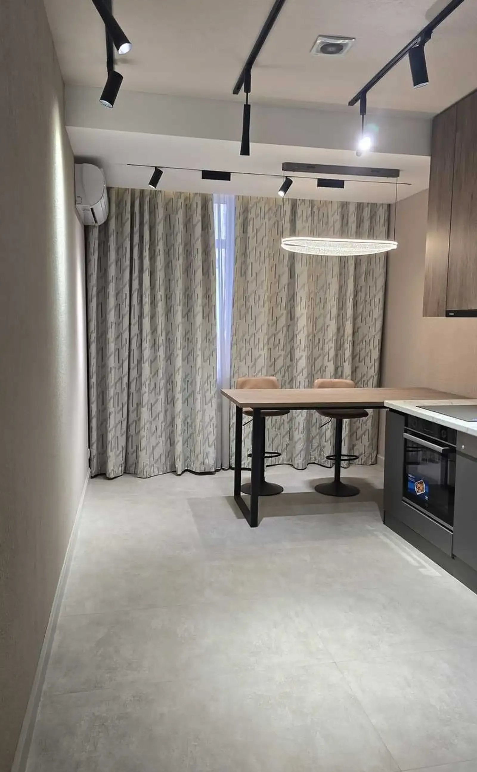 2-комн. квартира, 5 этаж, 102м², Ашан доми Хонаи ман