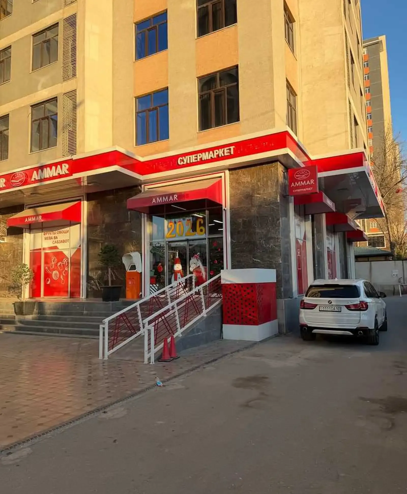 2-комн. квартира, 12 этаж, 61м², Ашан