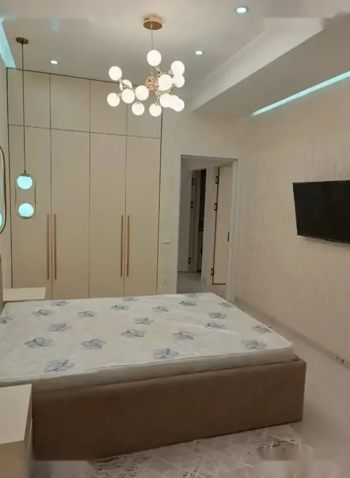 3-комн. квартира, 15 этаж, 119м², Сомони