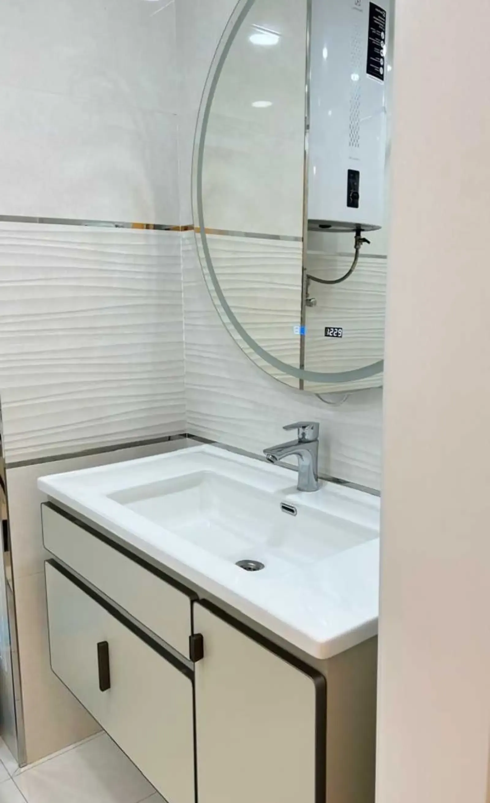 2-комн. квартира, 6 этаж, 70м², Шохмансур