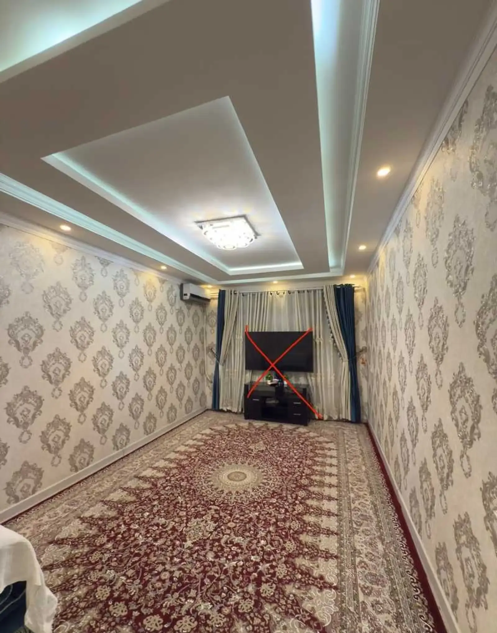 2-комн. квартира, 3 этаж, 85м², 33 мкр, Бозори фаровон