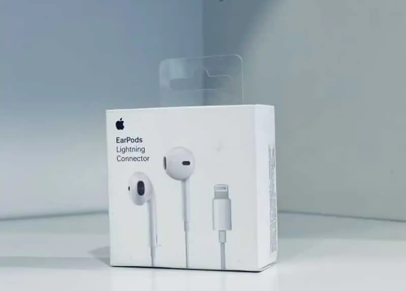 Наушники EarPods с разъёмом Lightning