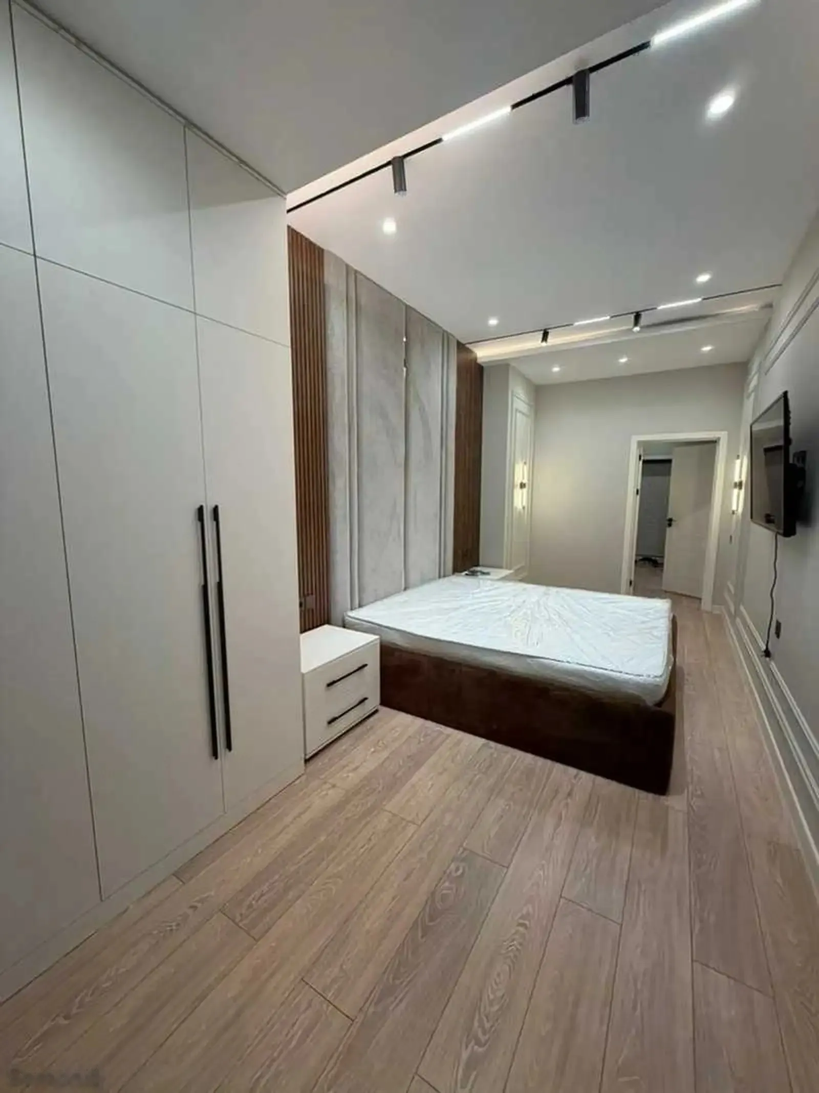 1-к квартира, 10 этаж, 65 м², Славянский