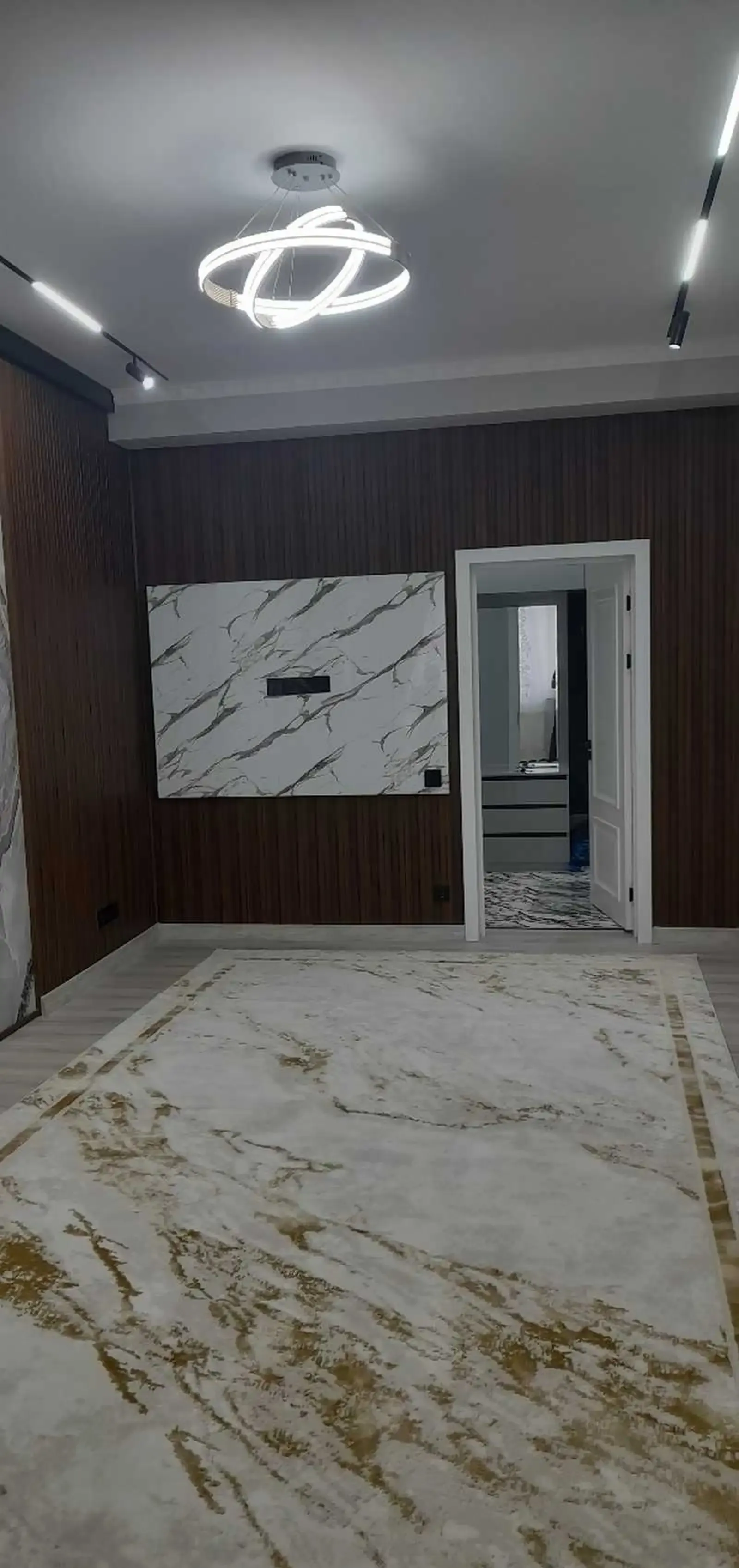 2-комн. квартира, 10 этаж, 60м², И.Сомони